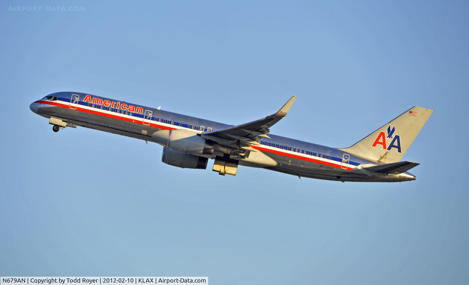N679AN, 1999 Boeing 757-223F C/N 29589, Departing LAX on 25R