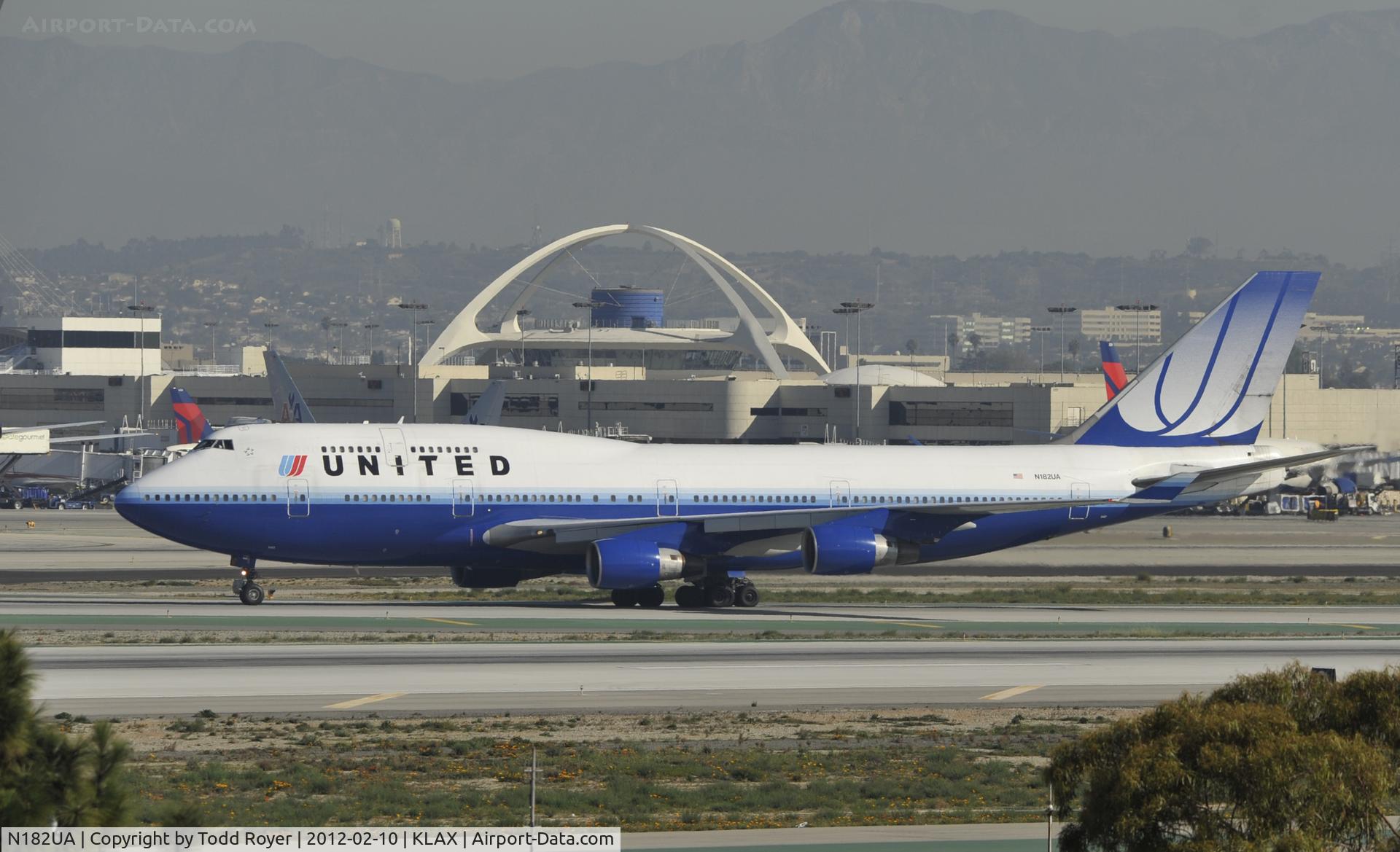N182UA, 1991 Boeing 747-422 C/N 25279, Just arrived at LAX on 25L