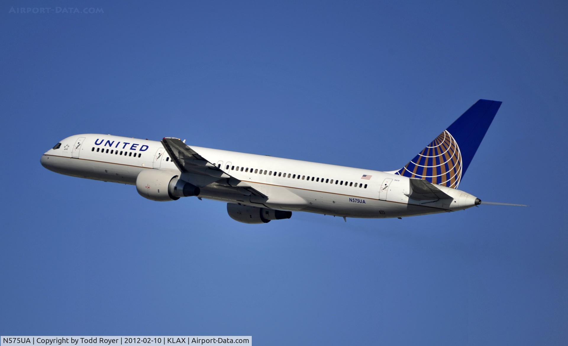 N575UA, 1993 Boeing 757-222 C/N 26689, Departing LAX on 25R