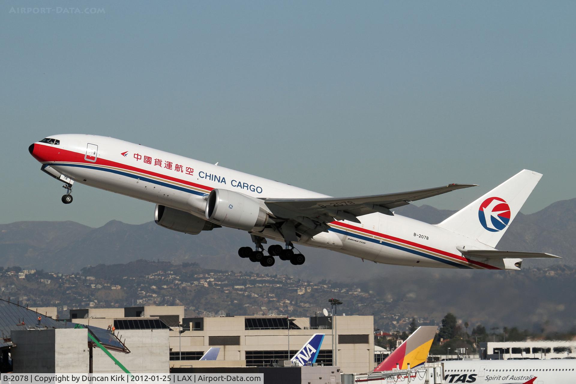 B-2078, 2010 Boeing 777-F6N C/N 37714, Nice shot taking off from 25L