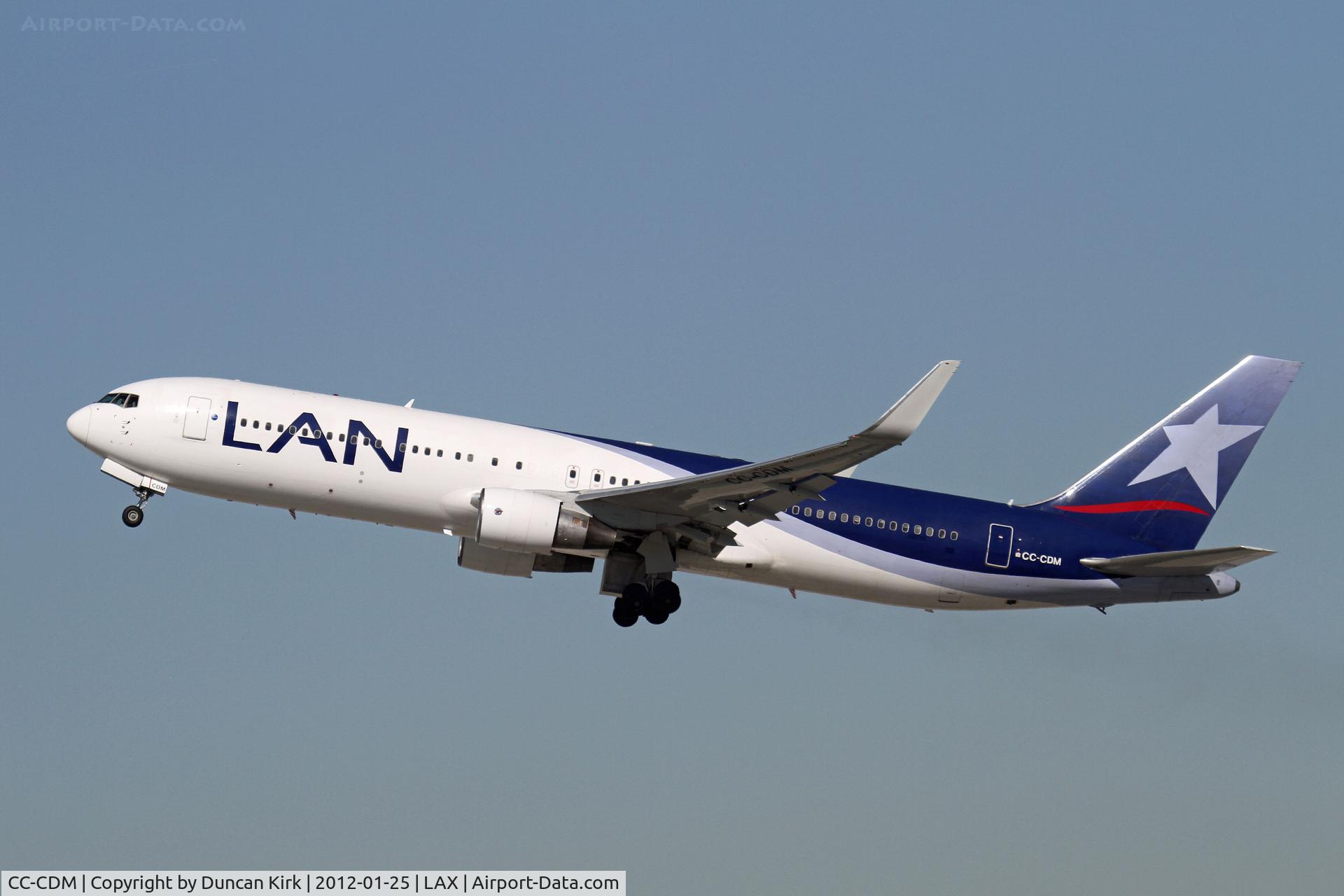 CC-CDM, 1995 Boeing 767-352/ER C/N 26261, Departing LAX for Santiago
