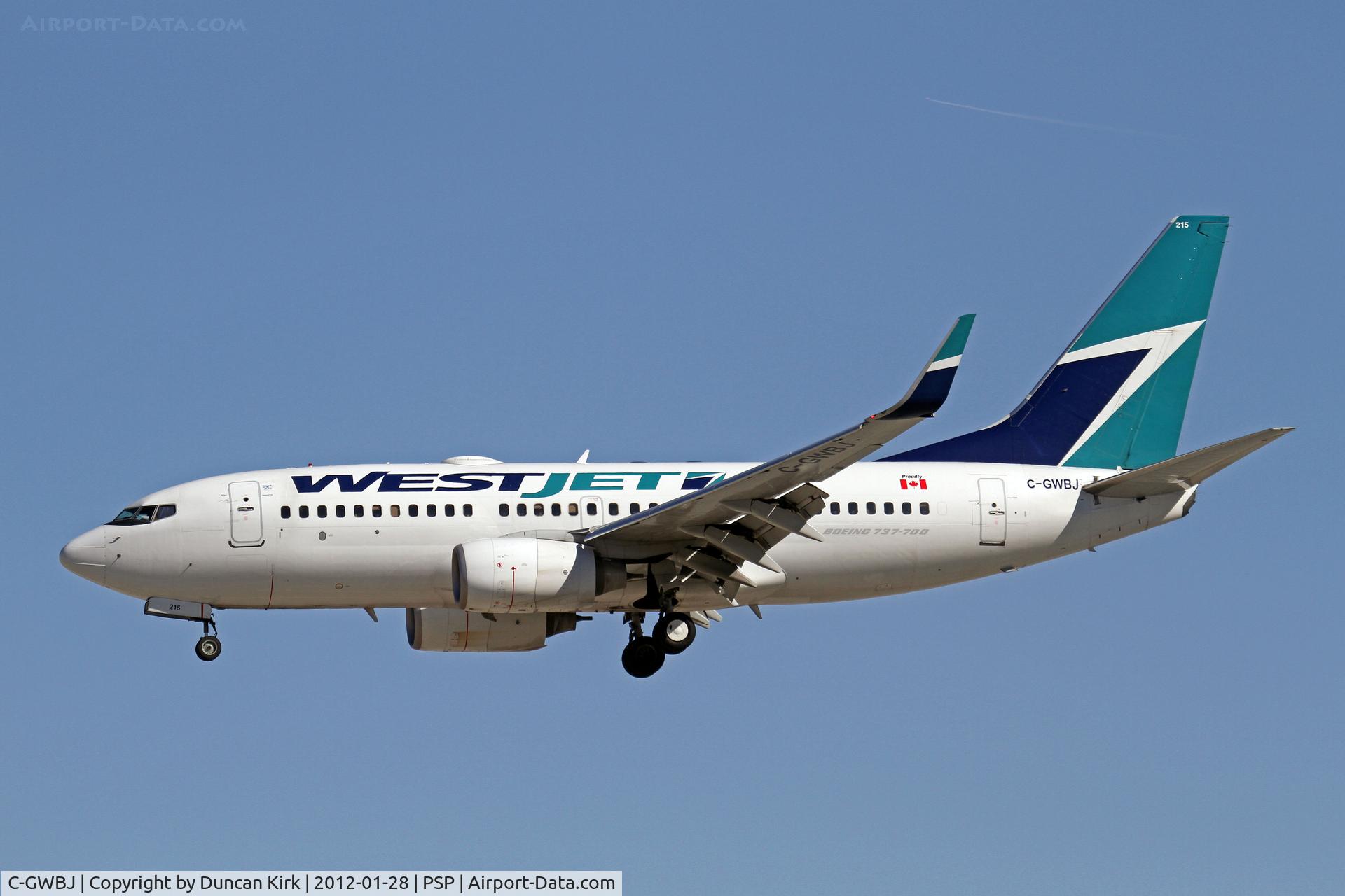 C-GWBJ, 2003 Boeing 737-7CT C/N 32754, Approaching Palm Springs