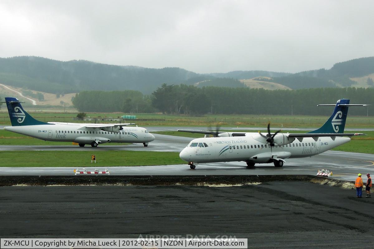 ZK-MCU, 2000 ATR 72-212A C/N 632, MCU meets MCF