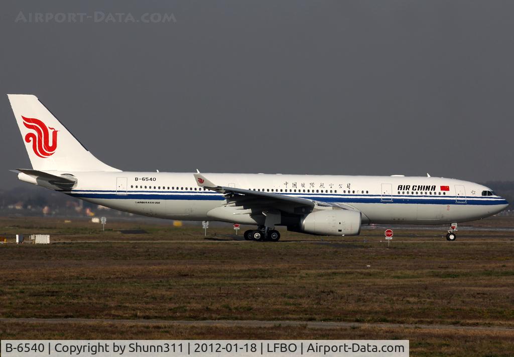 B-6540, 2011 Airbus A330-243 C/N 1282, Delivery day...