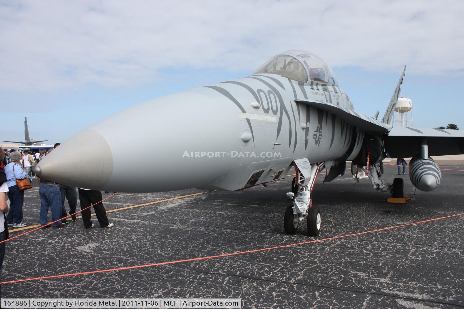 164886, McDonnell Douglas F/A-18D Hornet C/N 1218/D124, F/A-18D