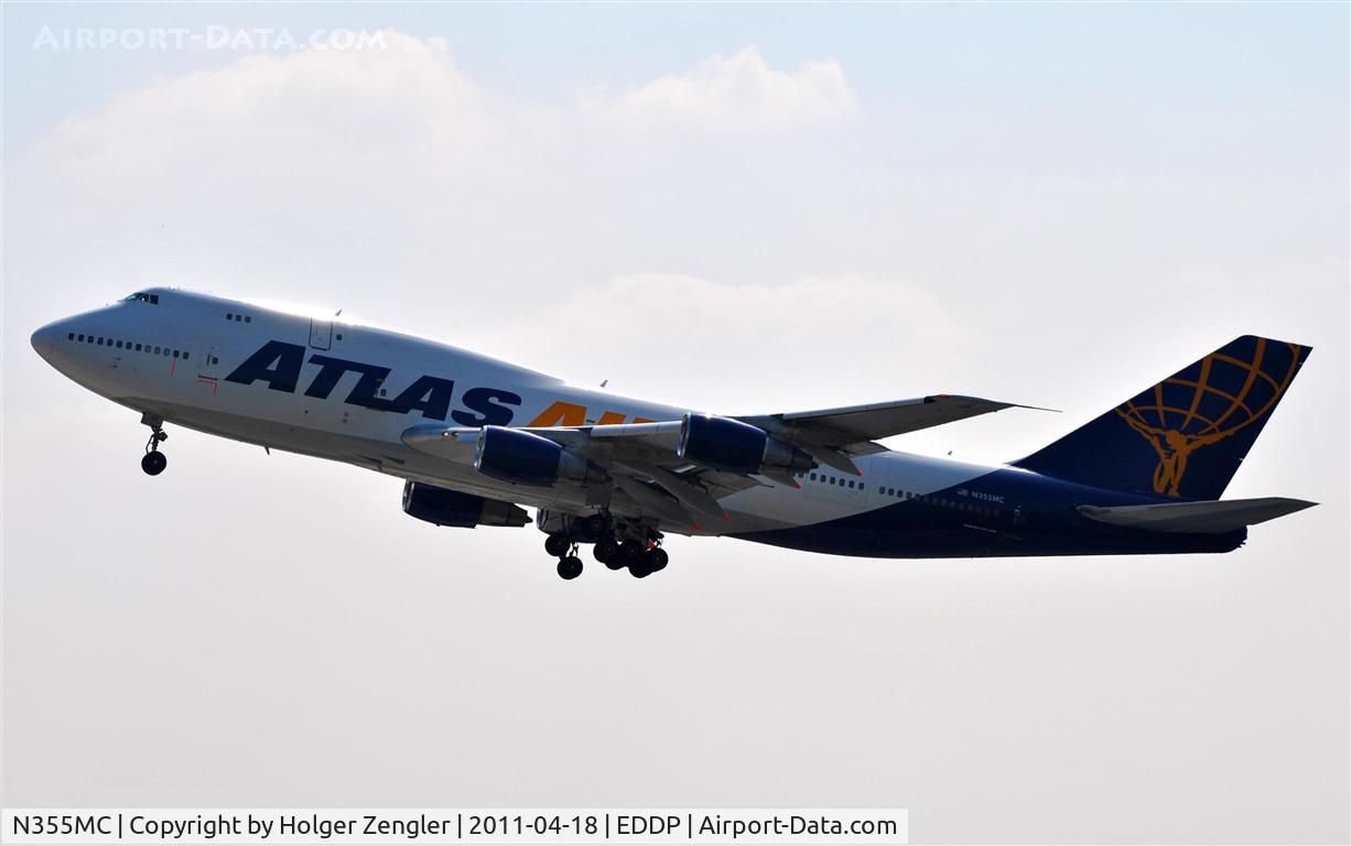 N355MC, 1985 Boeing 747-341 C/N 23395, Leaving LEJ on rwy 08R.....