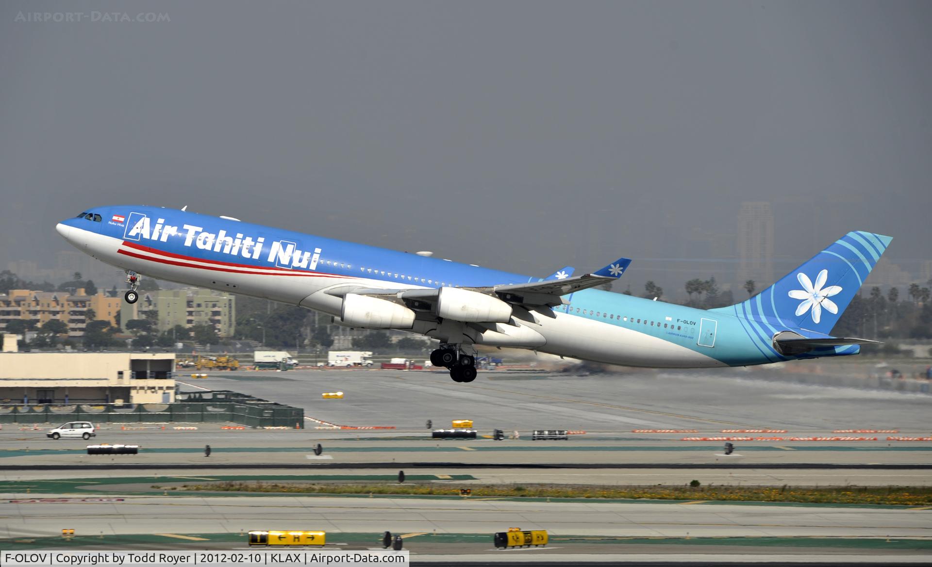 F-OLOV, 2005 Airbus A340-313 C/N 668, Departing LAX on 25R