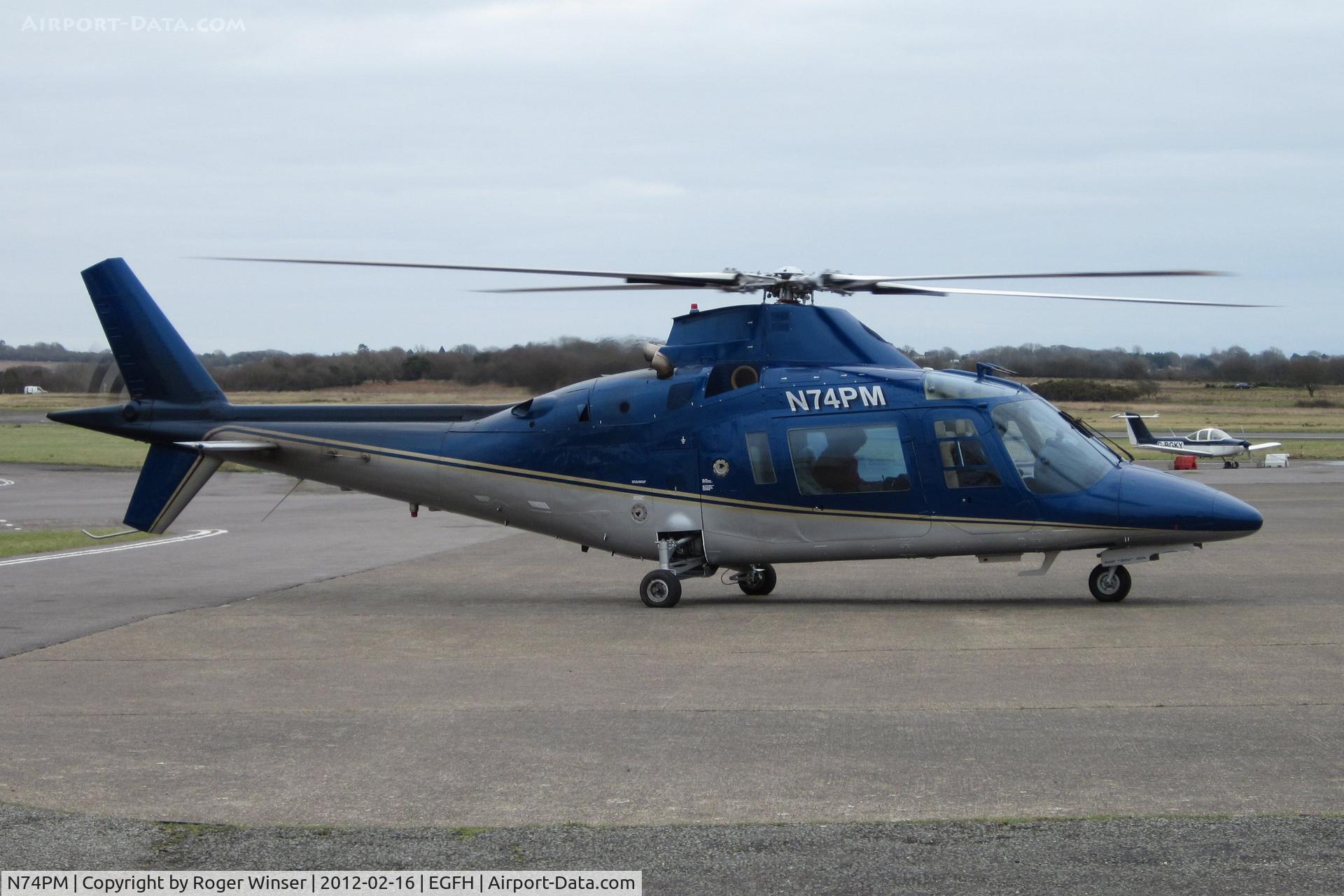 N74PM, 1992 Agusta A-109C C/N 7636, Visiting sleek Agusta 109C.
