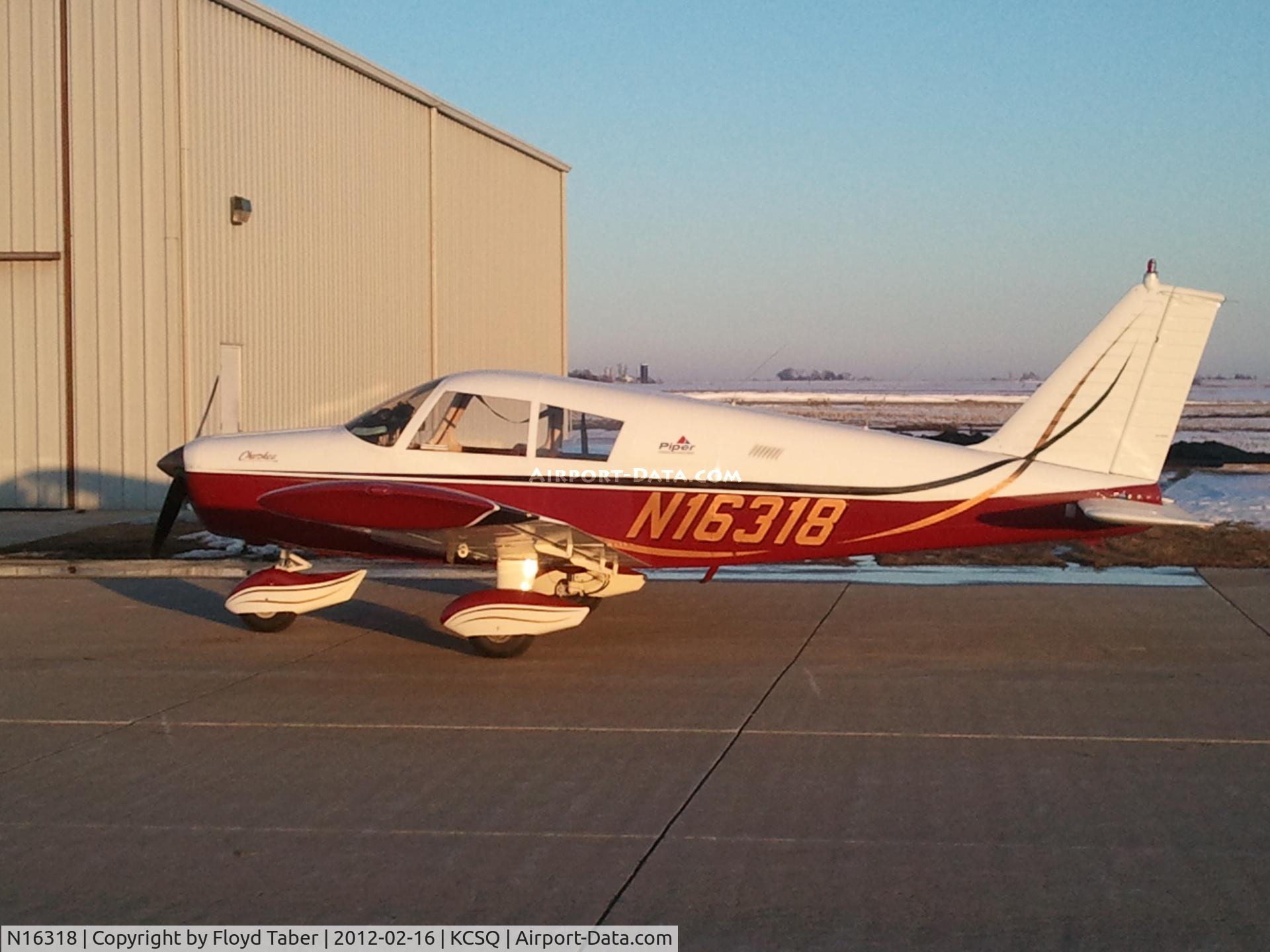 N16318, 1973 Piper PA-28-140 C/N 28-7325241, Sitting at Creston, what a pretty 140