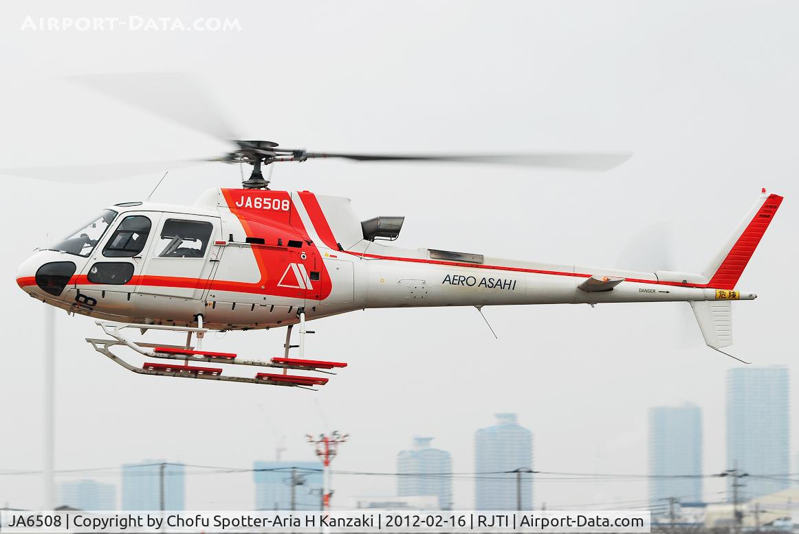JA6508, 2008 Eurocopter AS-350B-3 Ecureuil Ecureuil C/N 4456, NikonD200+TAMRON SP AF 70-200mm F/2.8 Di LD [IF]