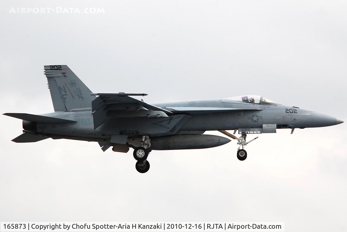165873, Boeing F/A-18E Super Hornet C/N E049, NikonD40