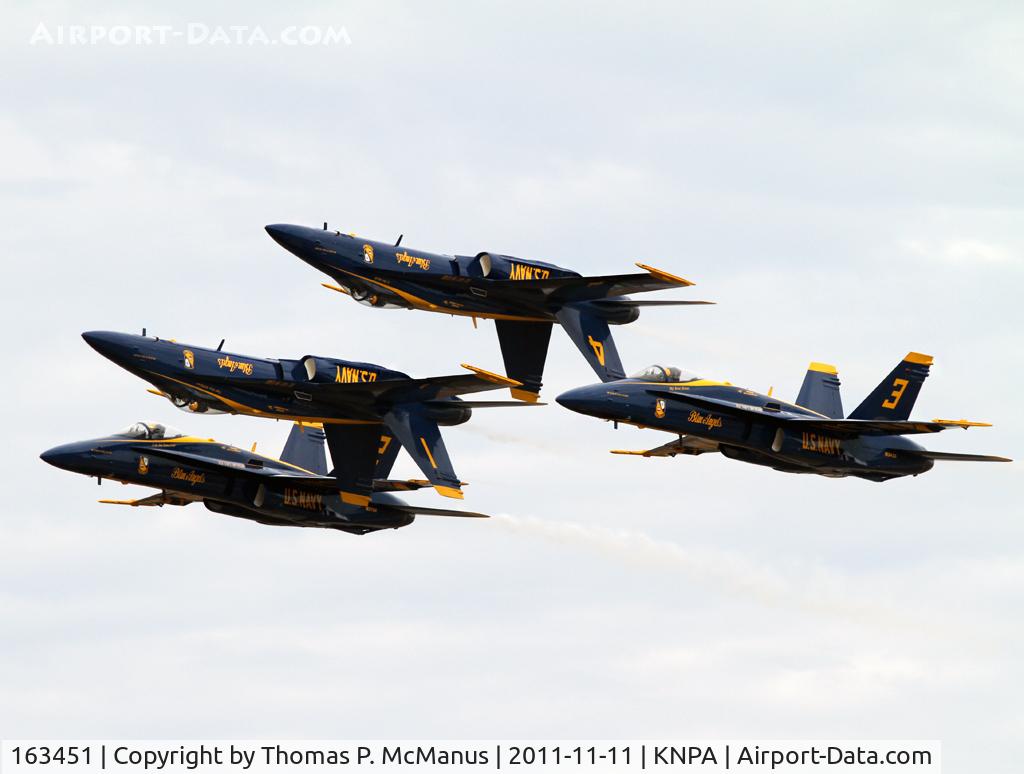 163451, 1988 McDonnell Douglas F/A-18C Hornet C/N 0662/C020, Blue Angel ! leading the diamond formation while inverted at NAS Pensacola, FL.