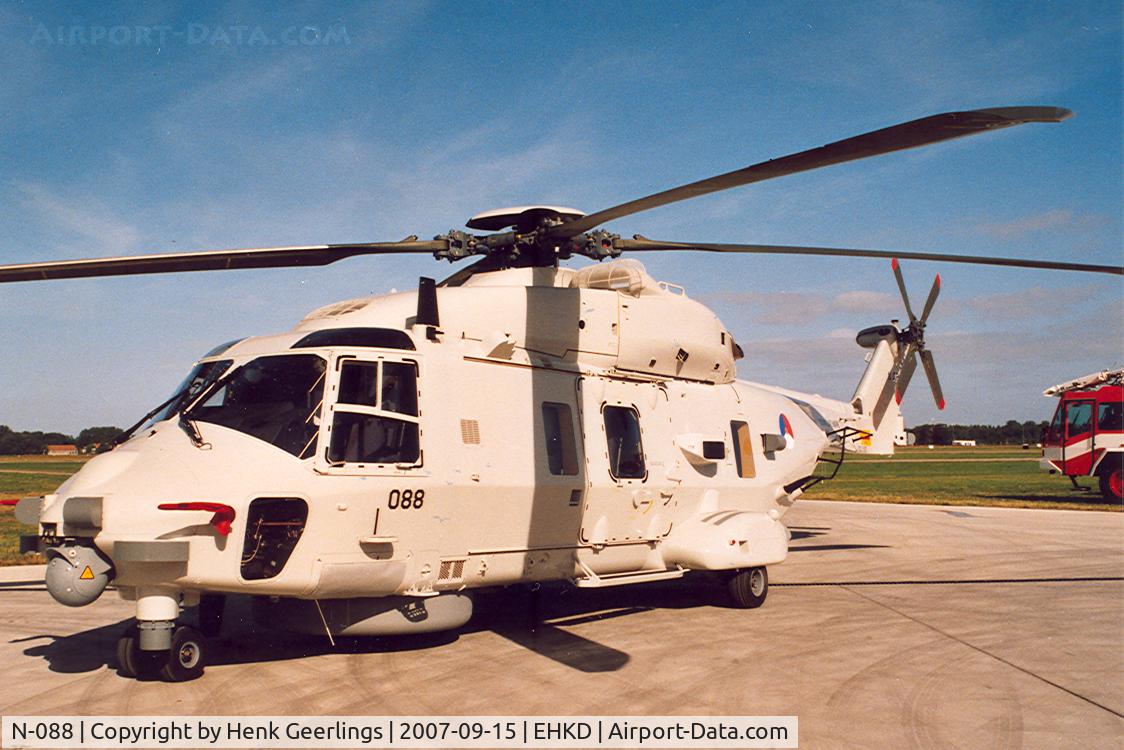 N-088, NHI NH-90 NFH Caiman C/N 1088, MLD- Netherlands Naval Aviation ,  De Kooy.Den Helder Airport Air Show