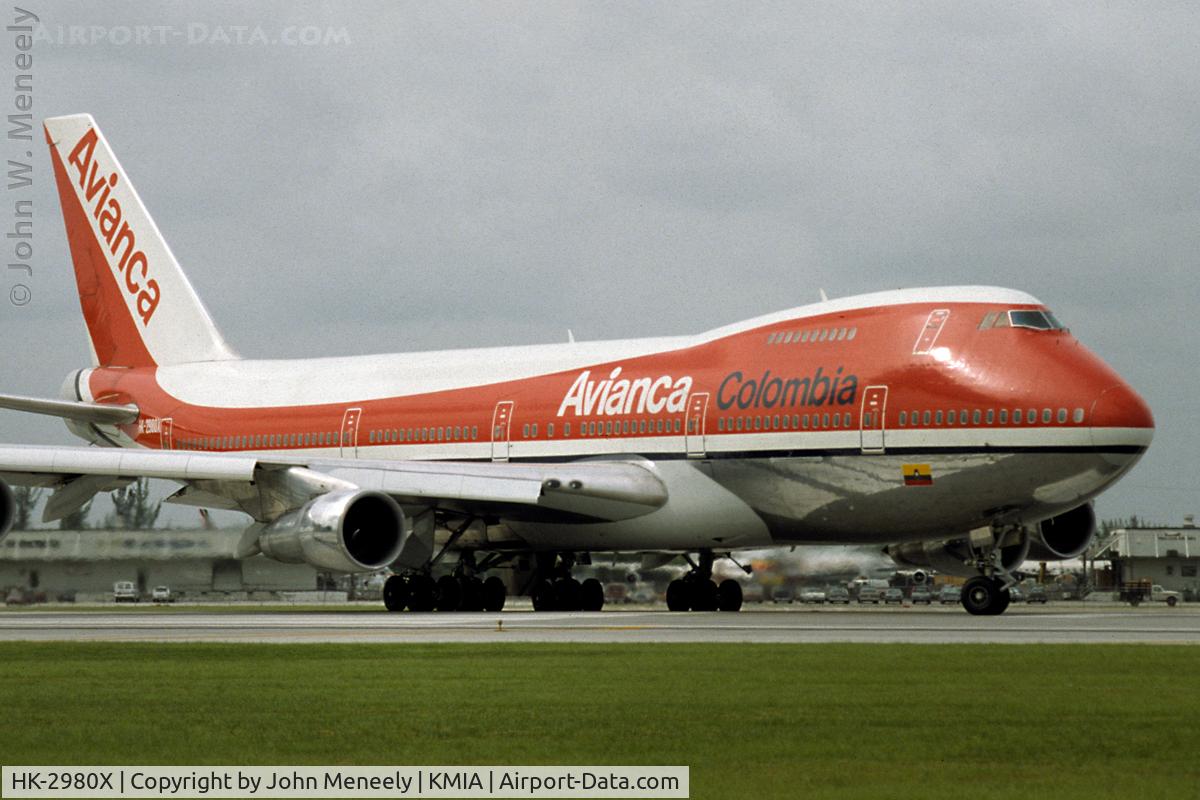 HK-2980X, 1979 Boeing 747-259B C/N 21730, Lining up for take-off - June 1990. Scanned from a print.