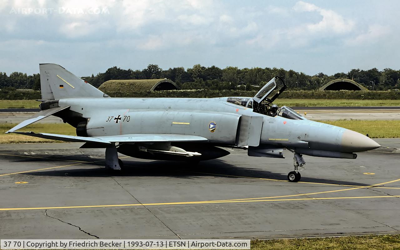 37 70, 1973 McDonnell Douglas F-4F Phantom II C/N 4518, last chance inspection