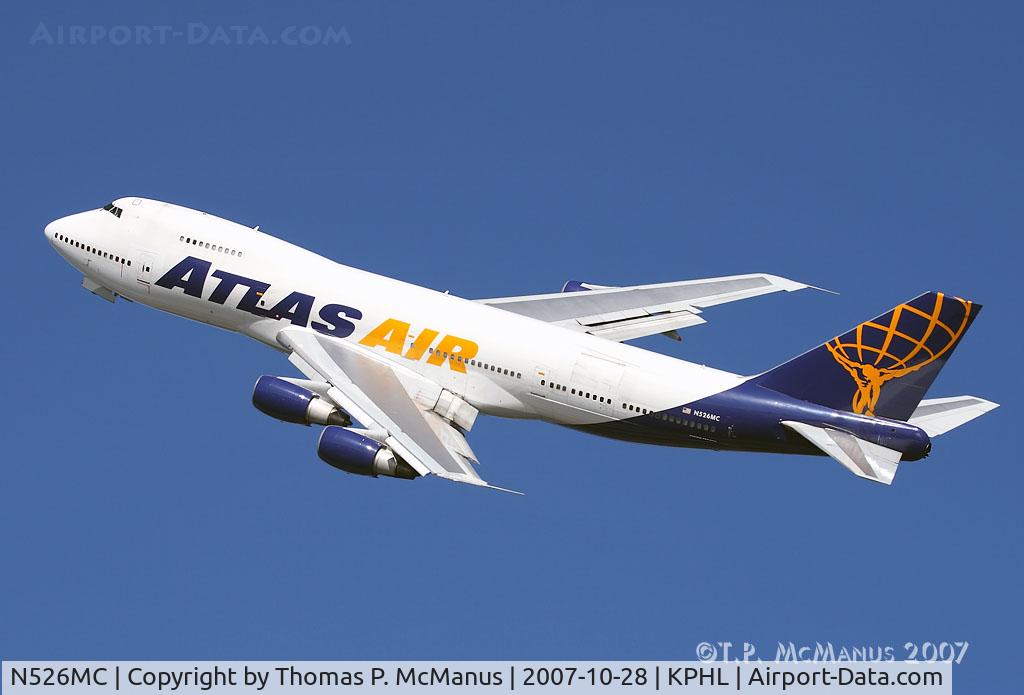 N526MC, 1980 Boeing 747-2D7B C/N 22337, Atlas Air climbing out from 27L at PHL.