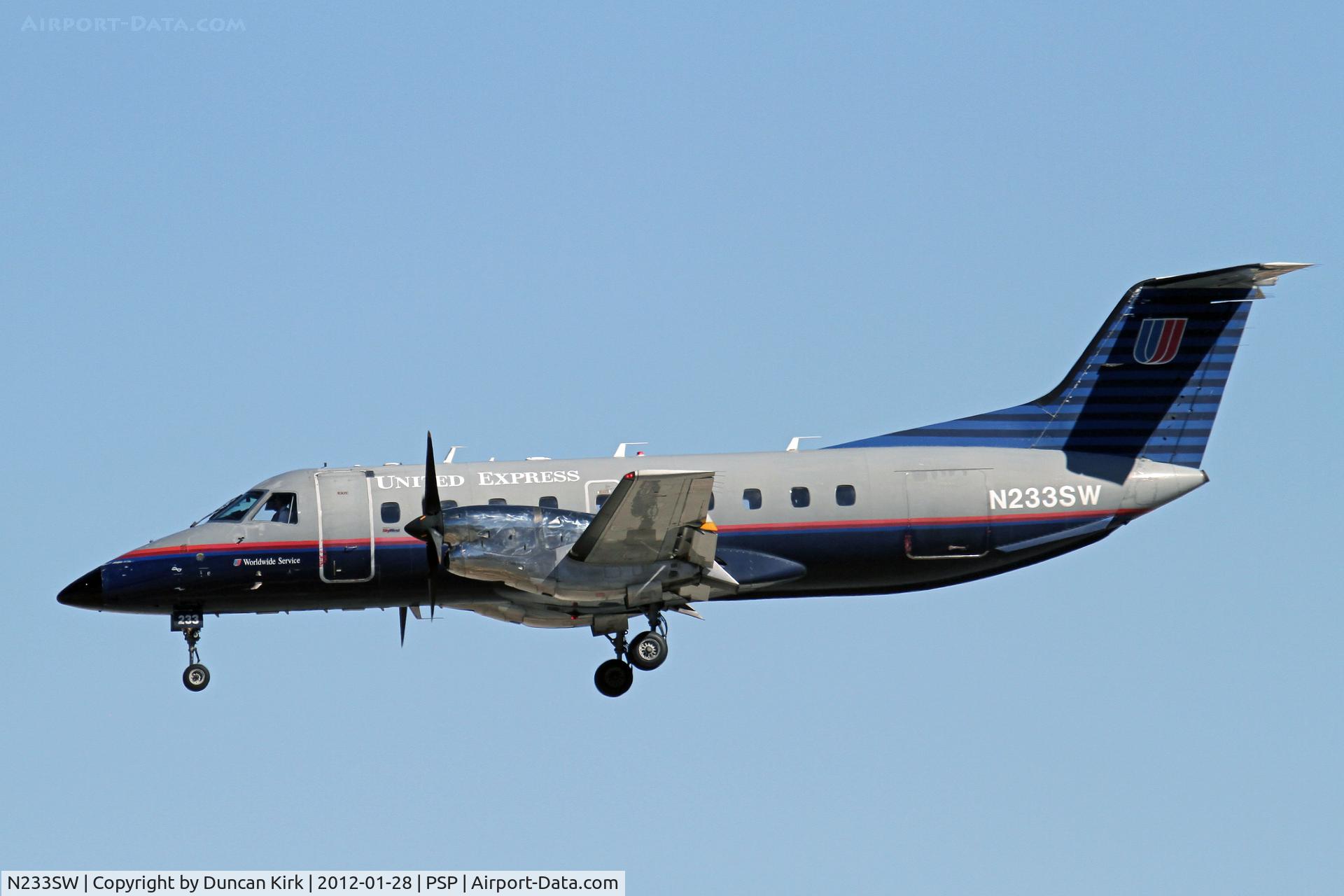 N233SW, 1995 Embraer EMB-120ER Brasilia C/N 120.307, Landing at Palm Springs after a short flight from LAX