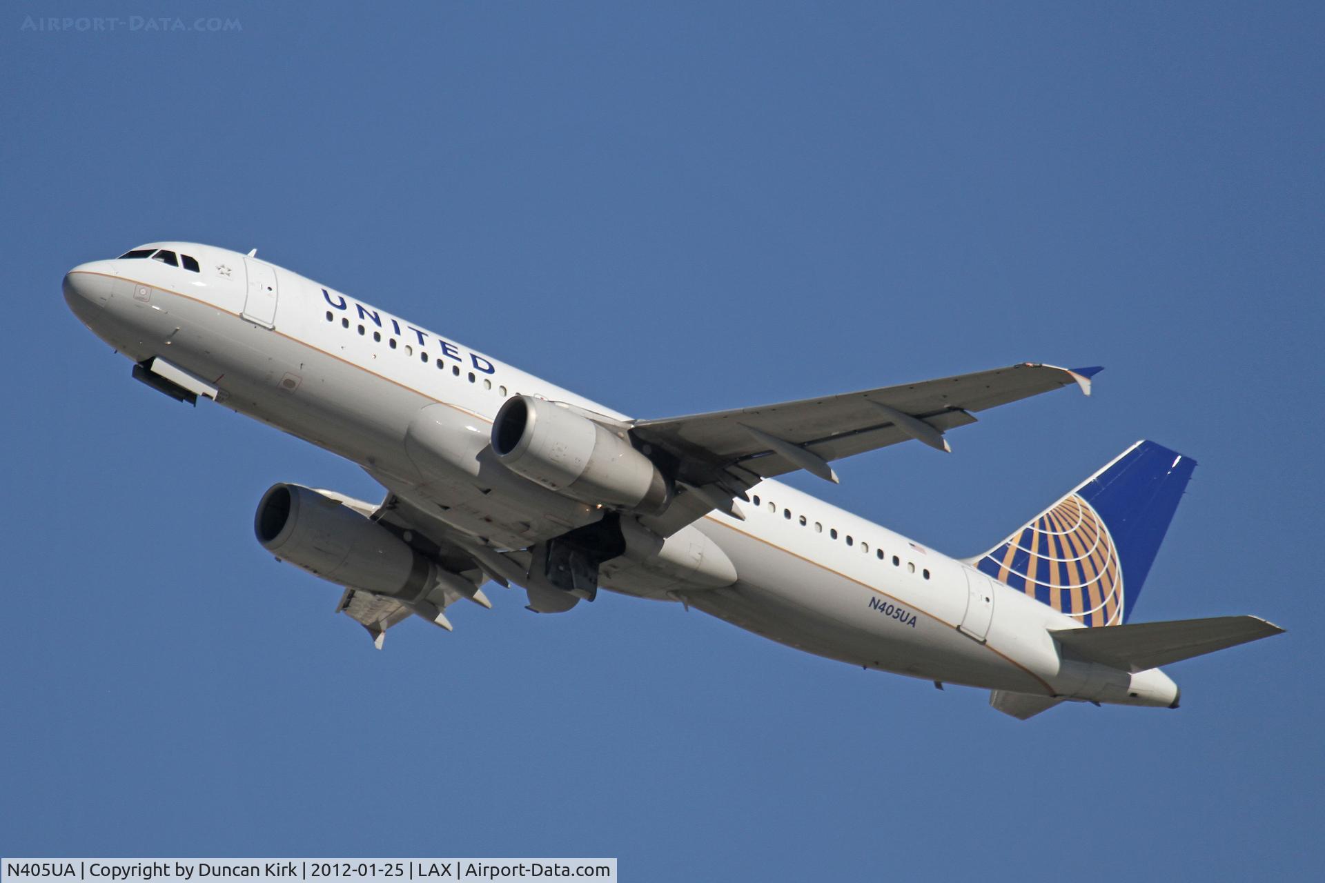 N405UA, 1993 Airbus A320-232 C/N 452, Climbing out of LAX