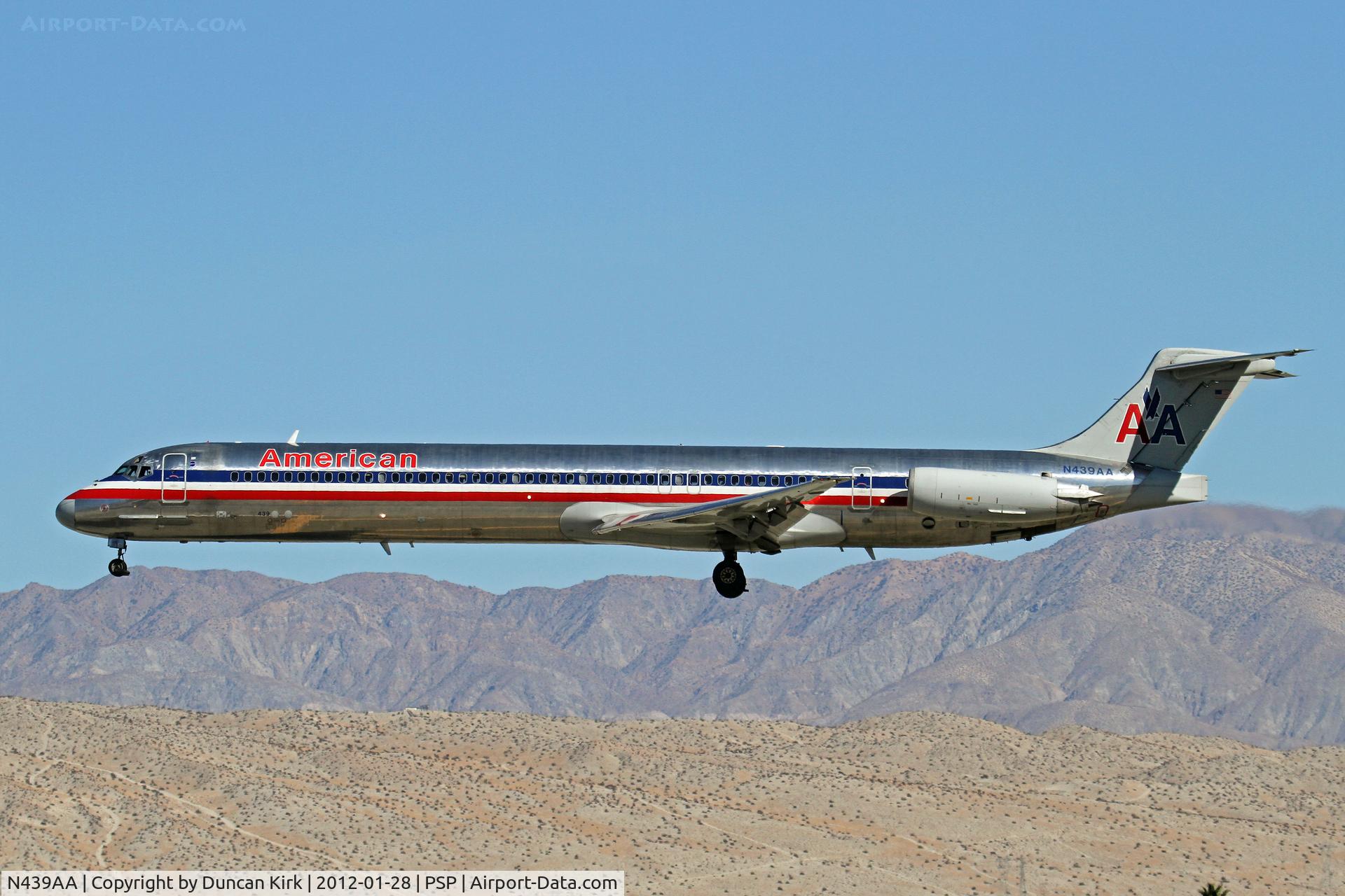 N439AA, 1987 McDonnell Douglas MD-83 (DC-9-83) C/N 49457, American is currently in Chapter 11 reorganization and replacing the MD's is a key component to the airline's success.