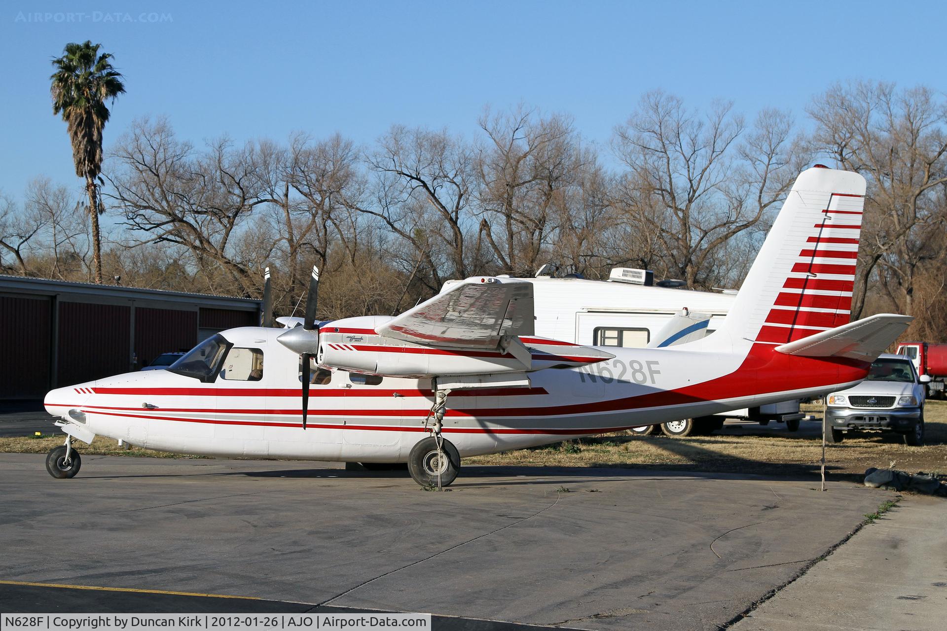 N628F, Aero Commander 680-F C/N 680F-1161-85, Beautiful morning shot at Corona