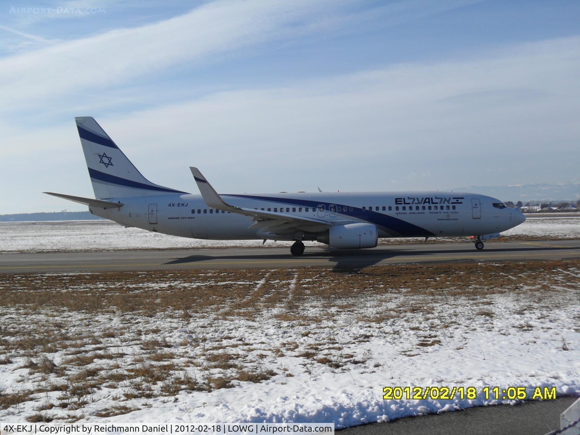 4X-EKJ, 2009 Boeing 737-85P C/N 35486, The first of two flights today to Tel Aviv