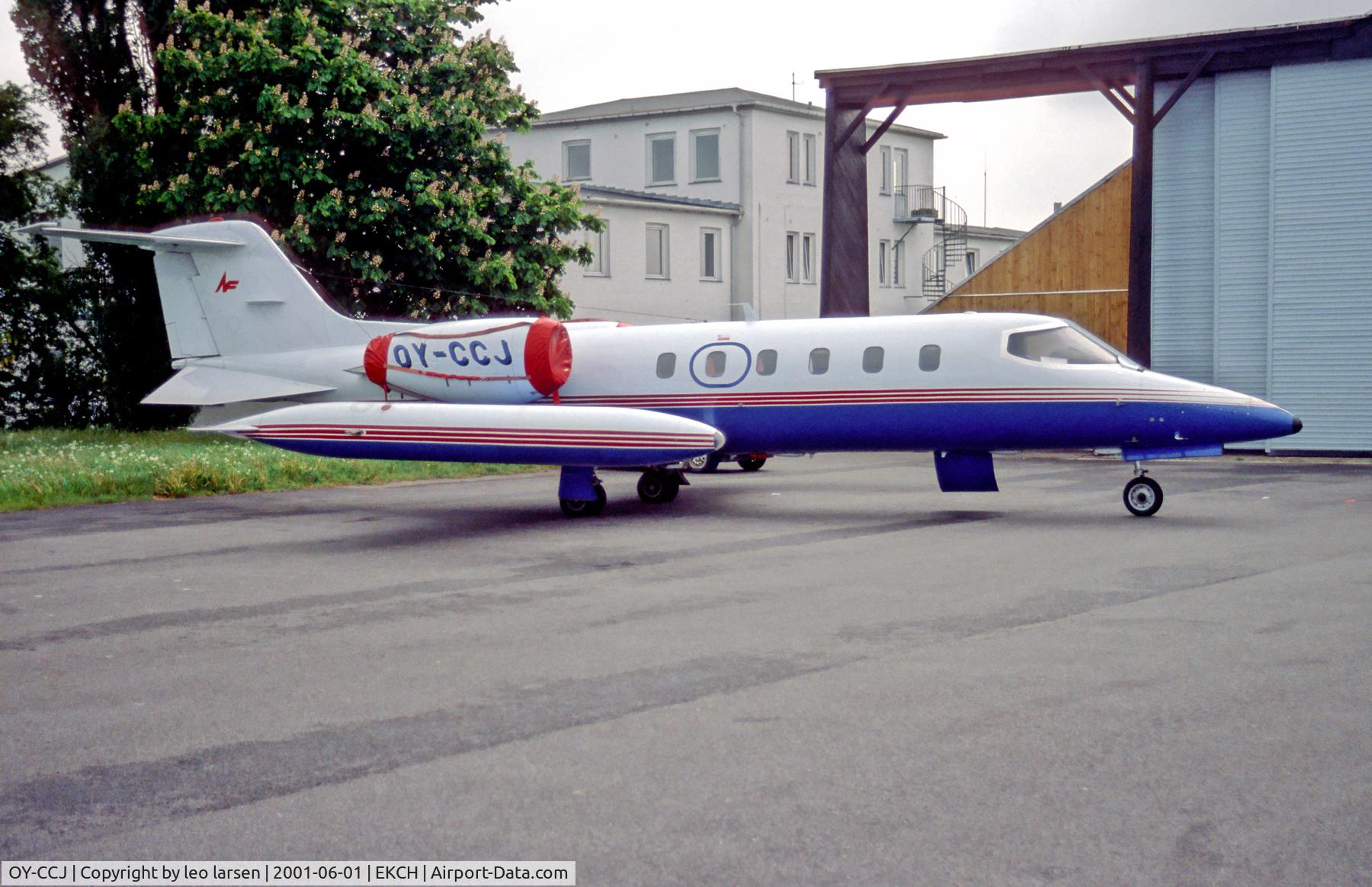 OY-CCJ, 1982 Gates Learjet 35A C/N 35A-468, Copenhagen Kastrup 1.6.01
