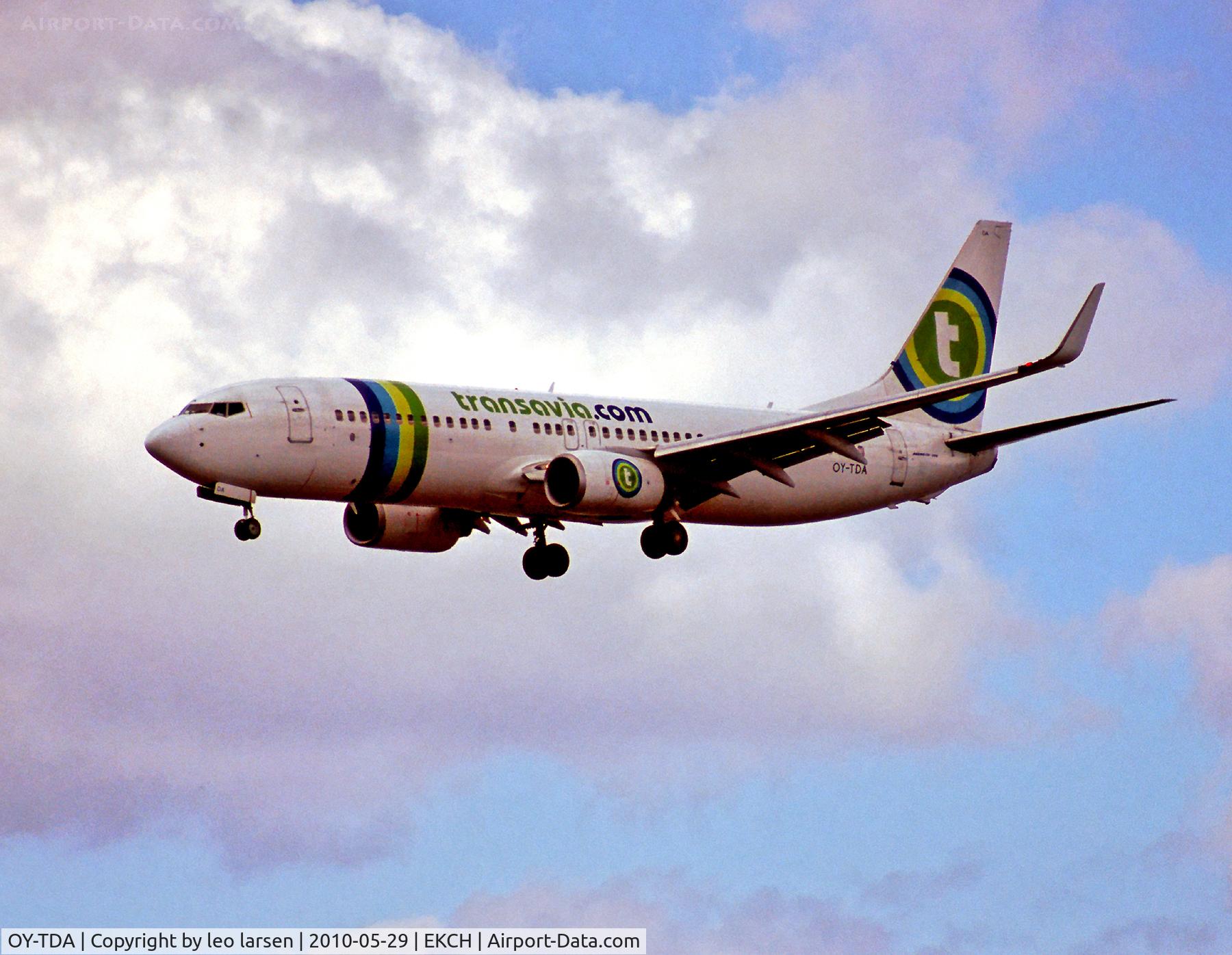 OY-TDA, 2002 Boeing 737-8K2 C/N 30646, Copenhagen Kastrup 29.5.10