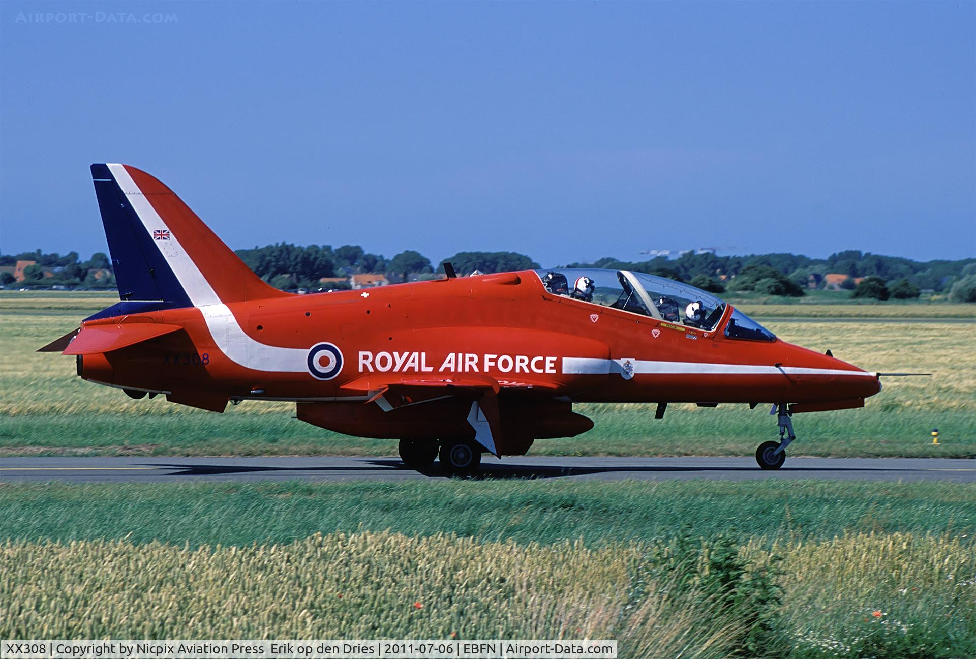 XX308, 1980 Hawker Siddeley Hawk T.1 C/N 143/312133, Red Arrows commentators' private taxi at the Koksijde Airshow 2011.