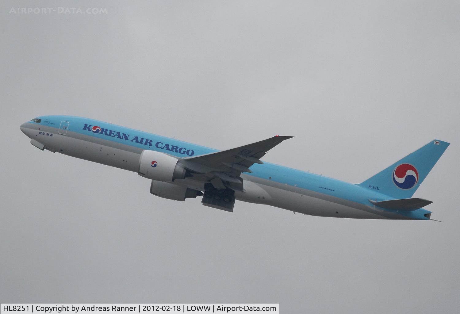 HL8251, 2012 Boeing 777-FB5 C/N 37639, Korean Air Cargo Boeing 777F