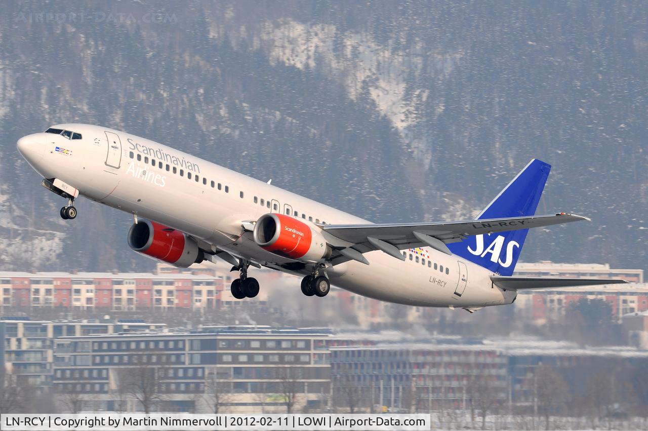 LN-RCY, 2001 Boeing 737-883 C/N 28324, Scandinavian