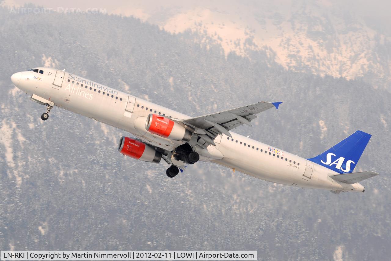 LN-RKI, 2002 Airbus A321-232 C/N 1817, Scandinavian