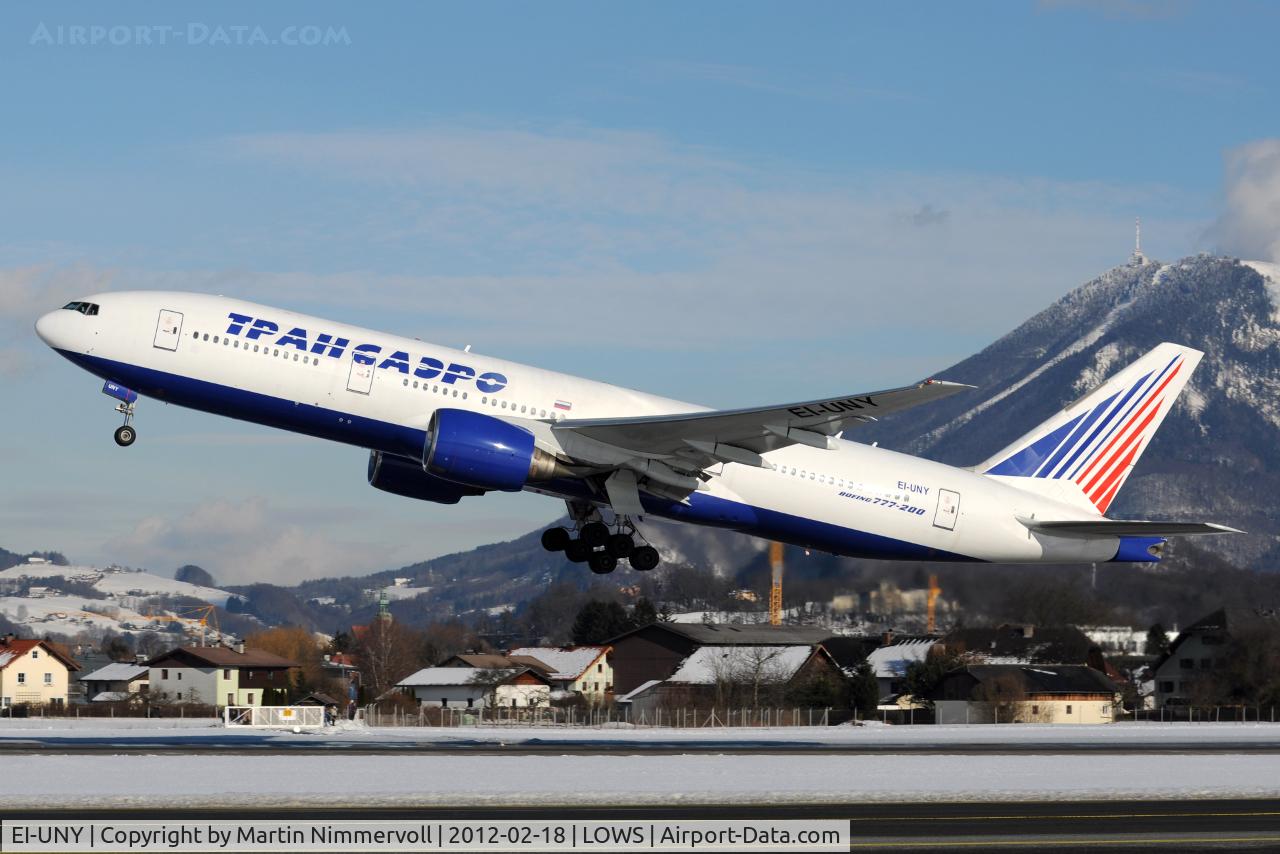 EI-UNY, 1995 Boeing 777-222 C/N 26918, Transaero