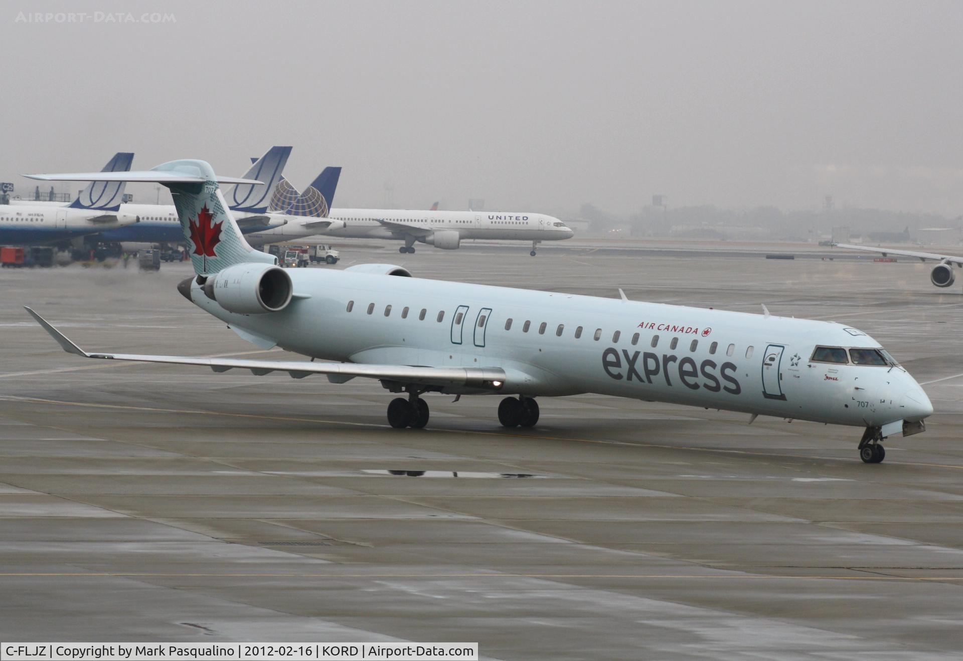 C-FLJZ, 2005 Canadair CRJ-900 (CL-600-2D24) C/N 15045, CL-600-2D15