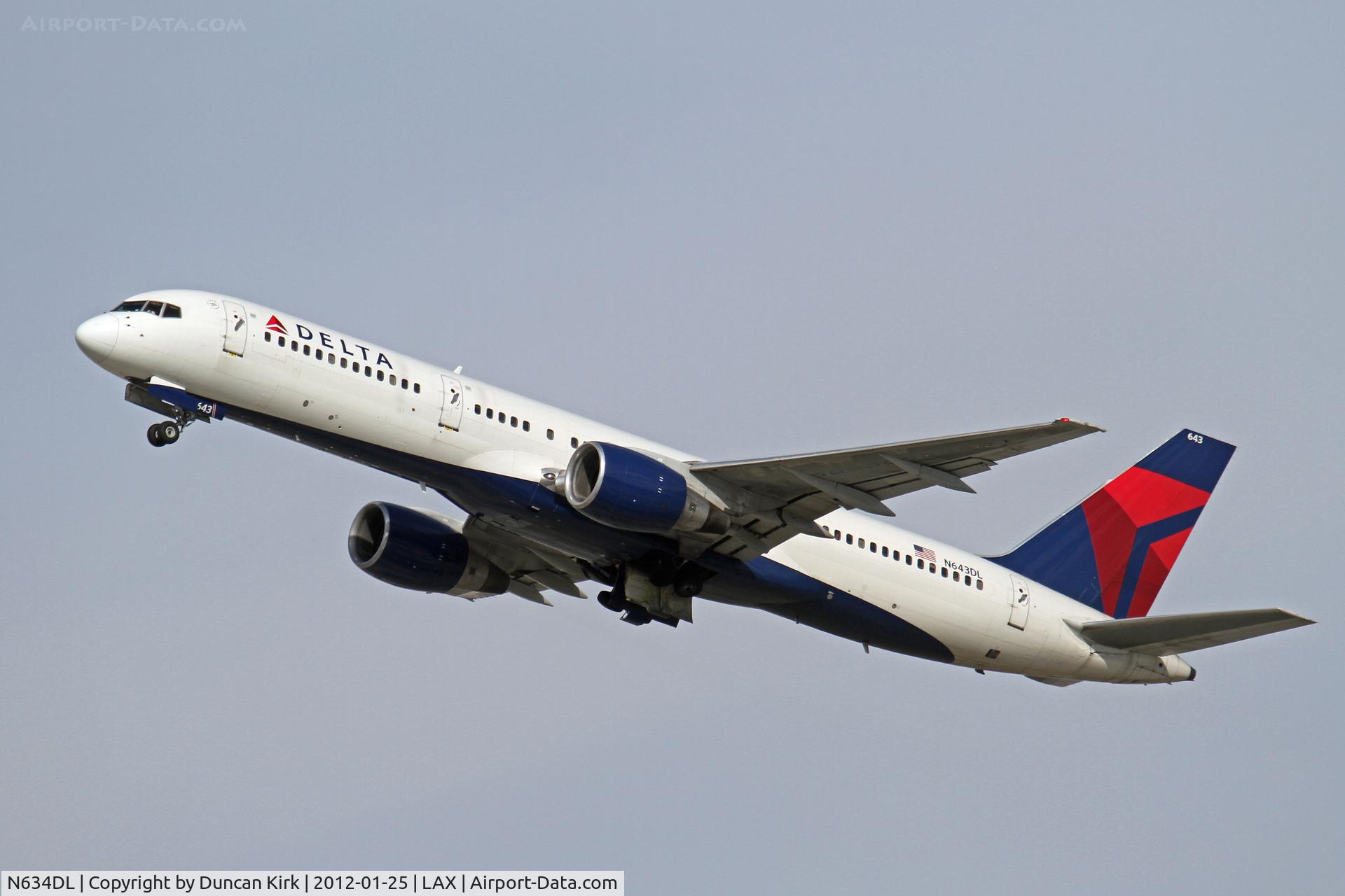 N634DL, 1988 Boeing 757-232 C/N 23615, A trusty B.757 departs LAX