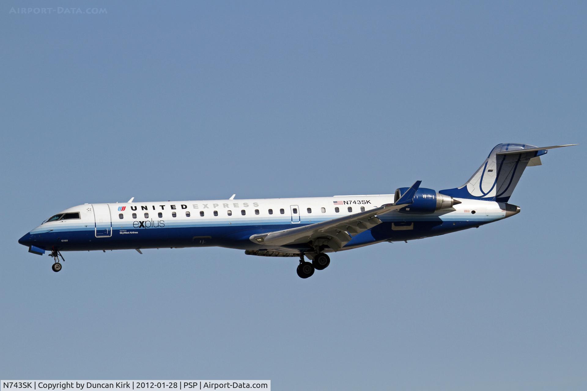 N743SK, 2005 Canadair CL-600-2C10 Regional Jet CRJ-700 C/N 10199, This attractive scheme will soon be replaced by that of Continental