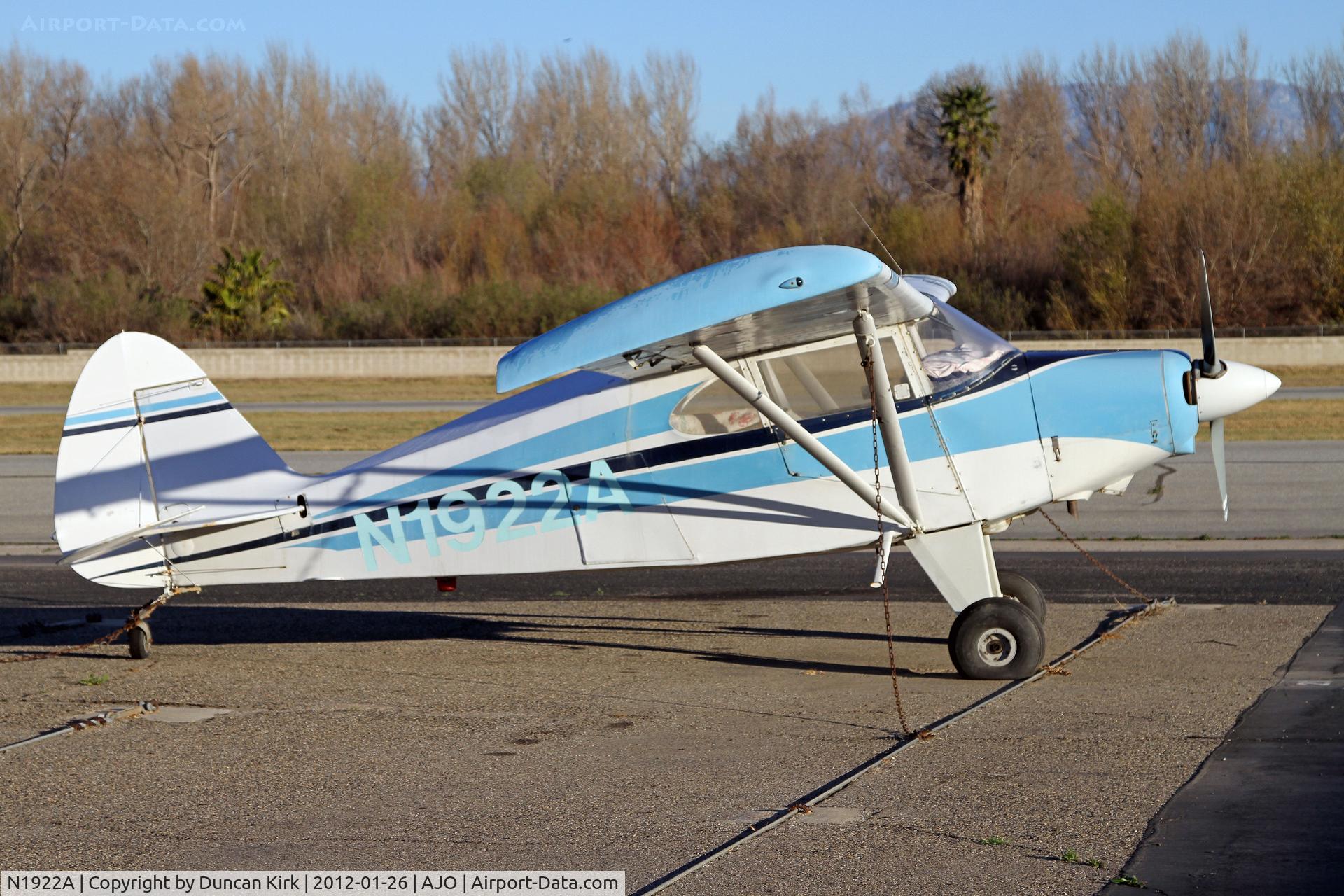 N1922A, 1953 Piper PA-20-135 Pacer C/N 20-971, Morning shot at Corona