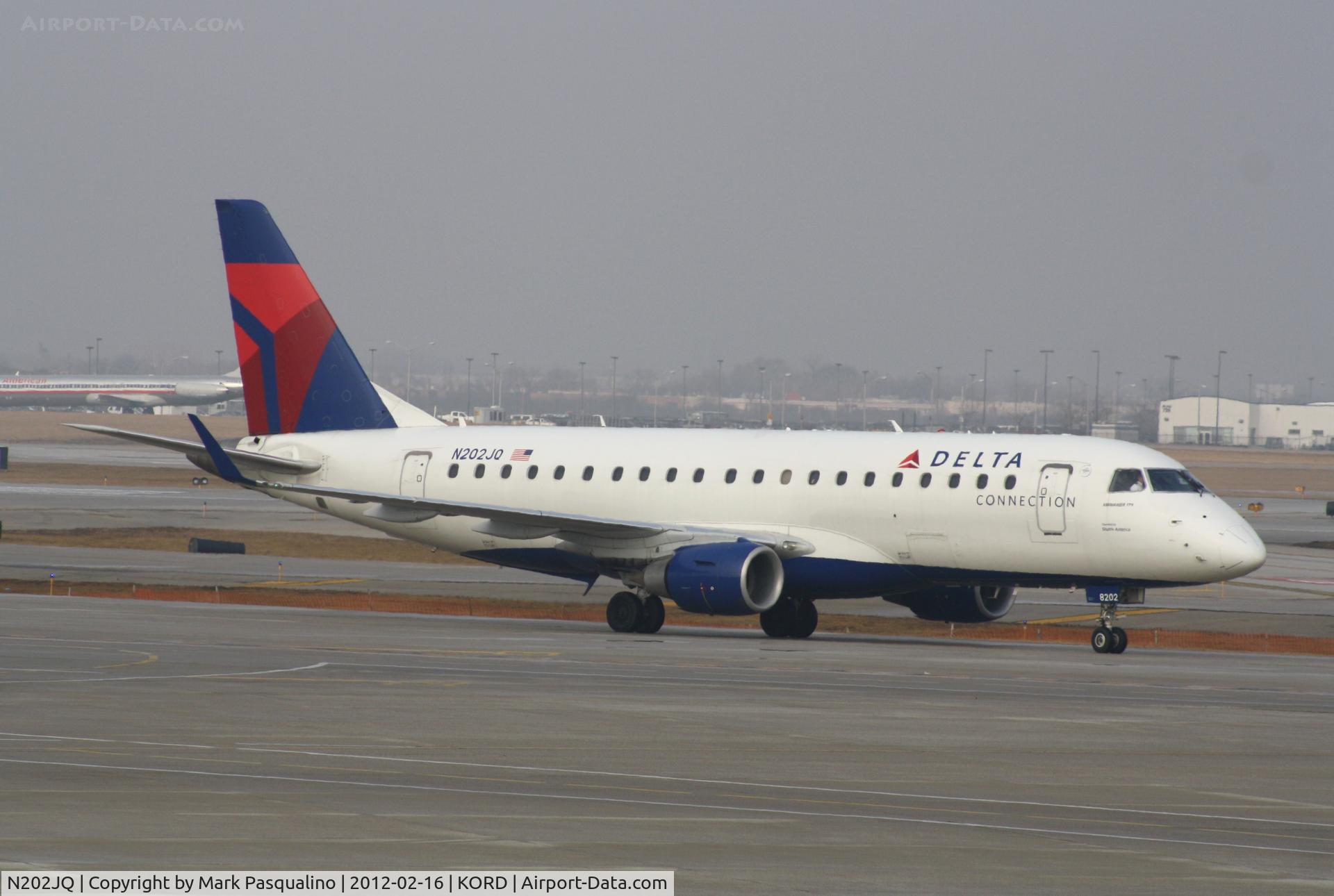 N202JQ, 2008 Embraer 175LR (ERJ-170-200LR) C/N 17000240, ERJ 170-200 LR