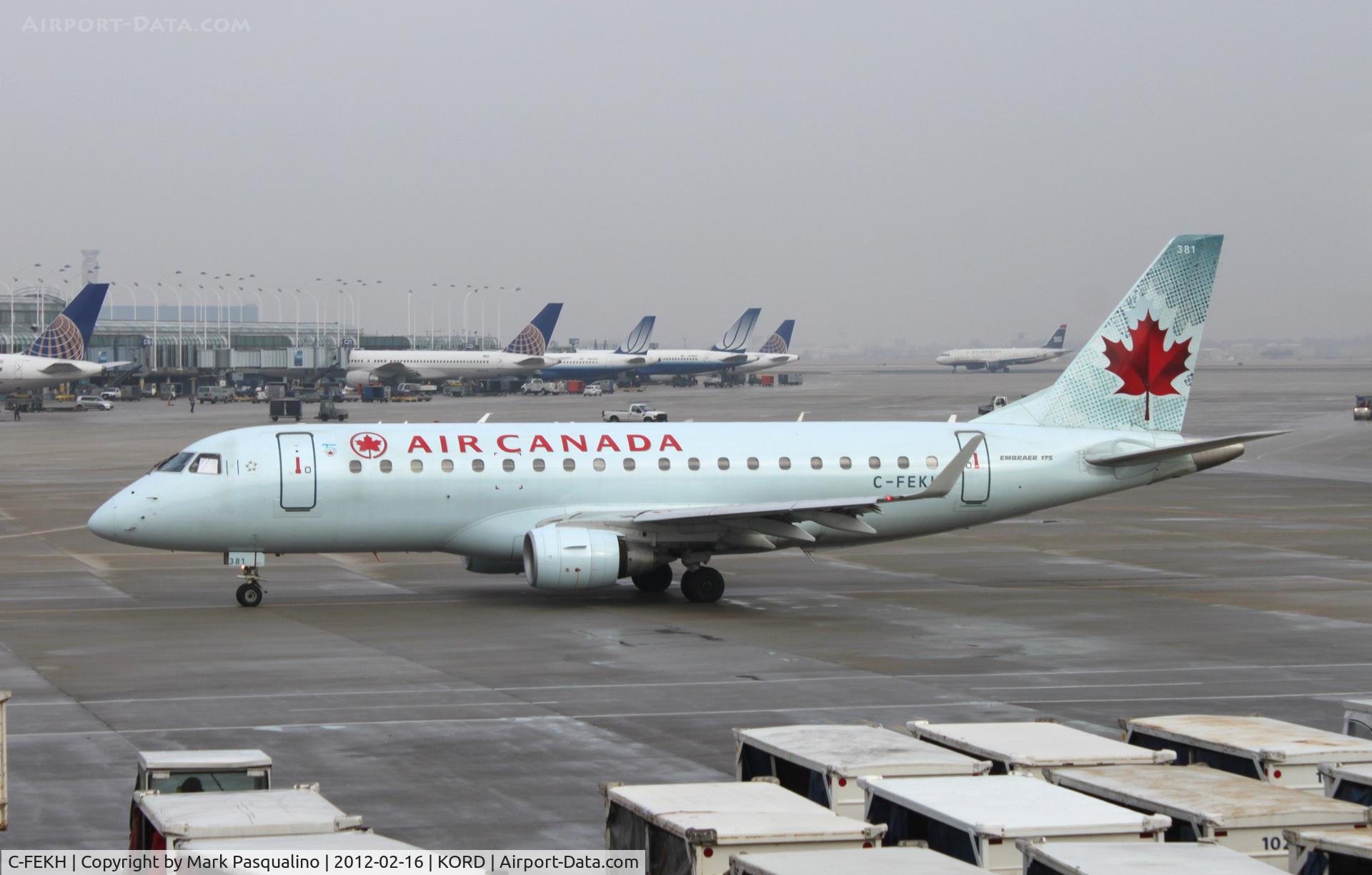 C-FEKH, 2005 Embraer 175SU (ERJ-170-200SU) C/N 17000102, ERJ 170-200 SU