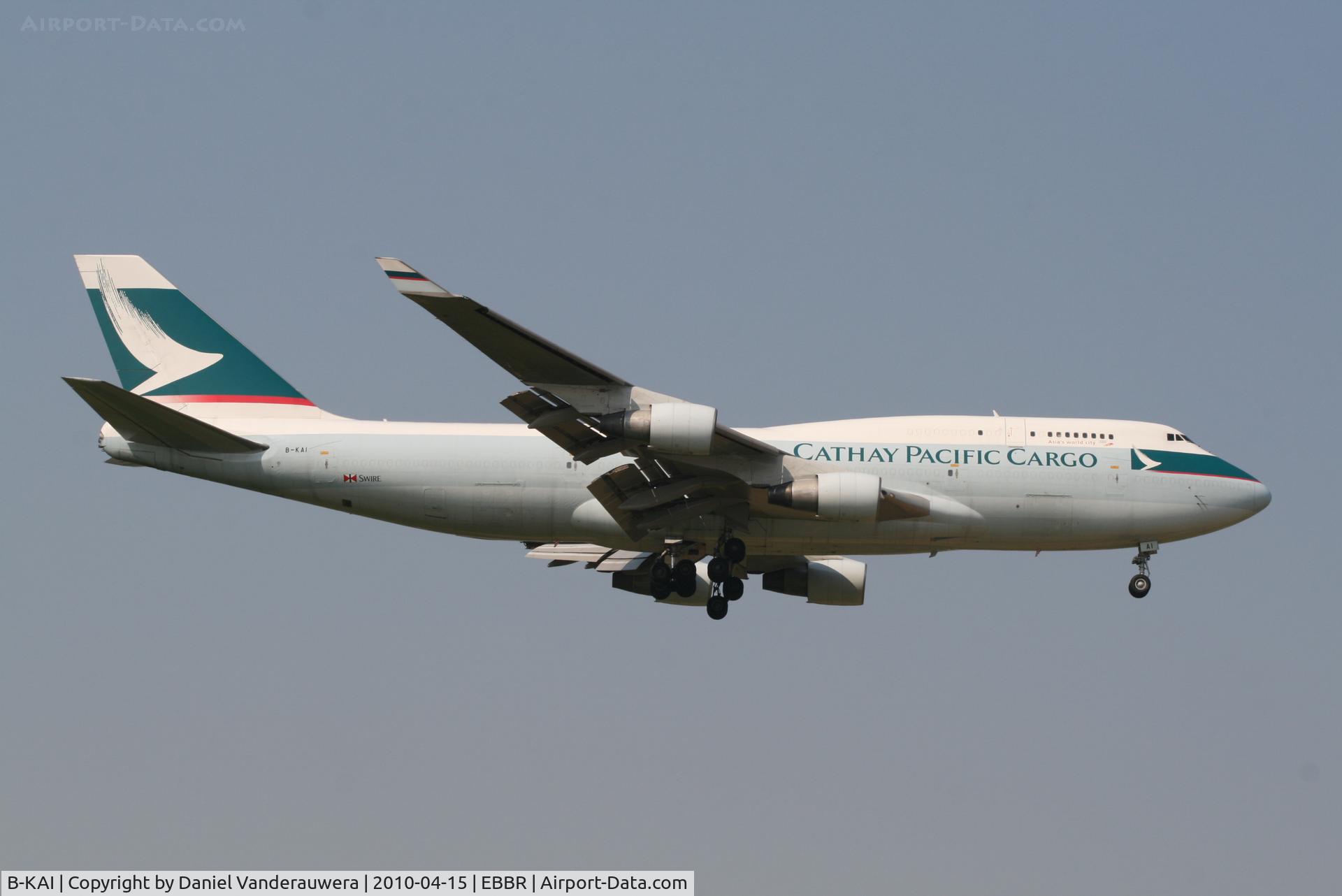 B-KAI, 1994 Boeing 747-412 C/N 27217, Descending to RWY 02