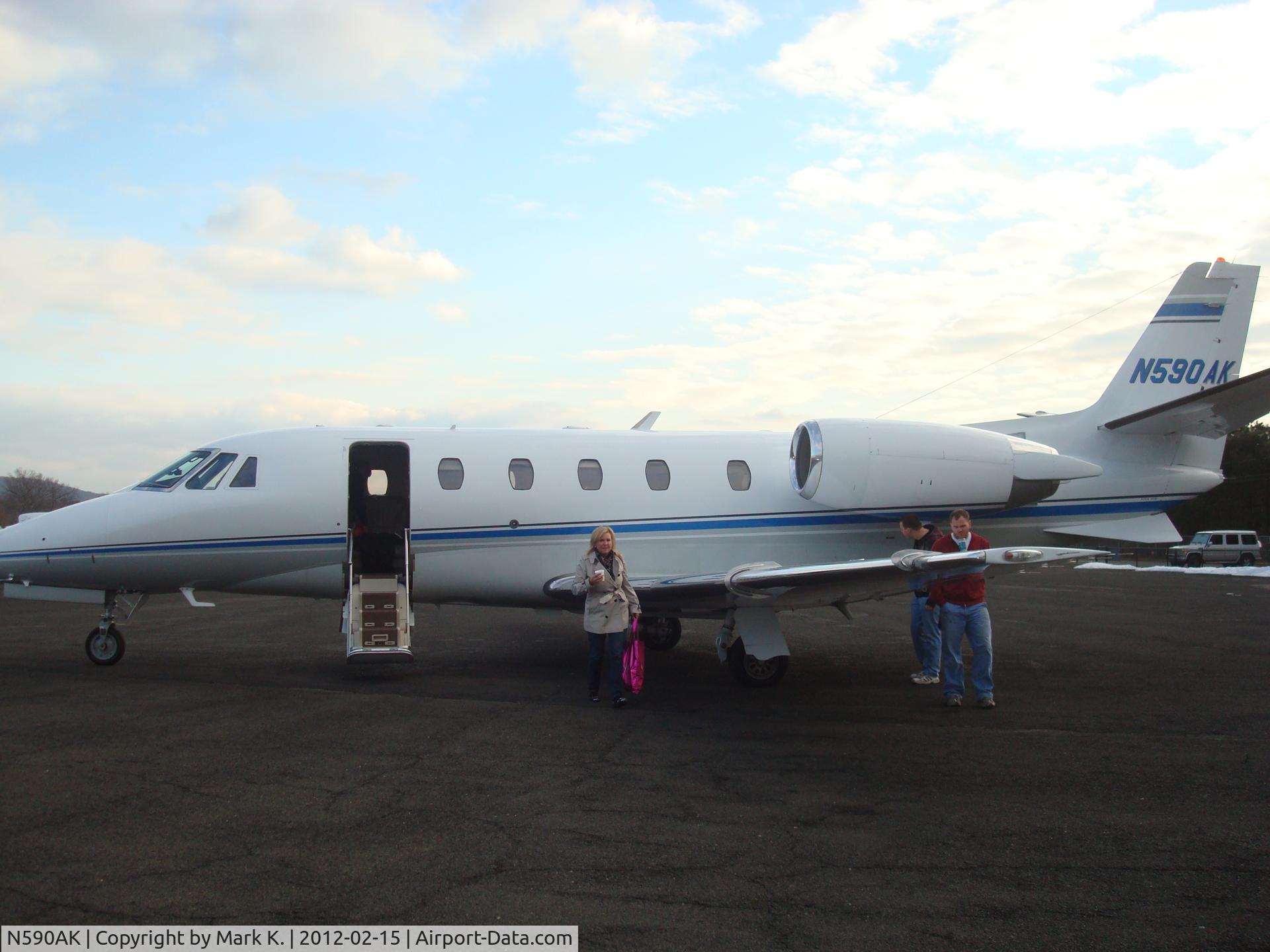 N590AK, 1999 Cessna 560XL Citation Excel C/N 560-5038, Citation N590AK parked after a flight from Ft. Lauderdale Executive.