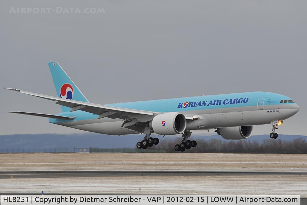 HL8251, 2012 Boeing 777-FB5 C/N 37639, Korean Air Boeing 777-200