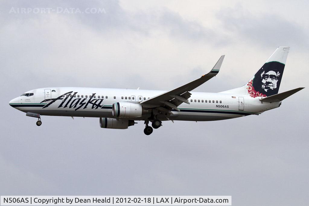 N506AS, 2008 Boeing 737-890 C/N 35690, Alaska Airlines N506AS (FLT ASA251) from Los Cabos Int'l (MMSD/SJD) on short final to RWY 25L.