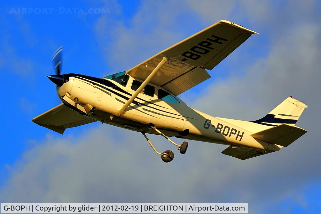 G-BOPH, 1979 Cessna TR182 Turbo Skylane RG C/N R182-01031, Gear going up!