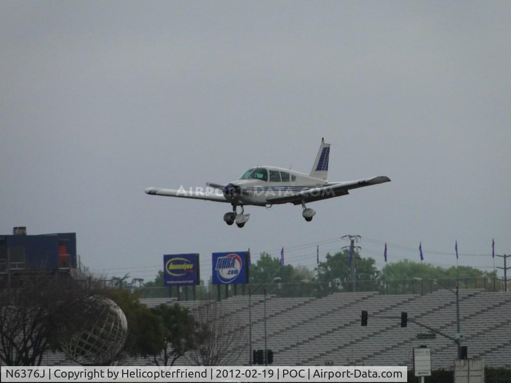 N6376J, 1968 Piper PA-28-180 C/N 28-4789, On final 26L