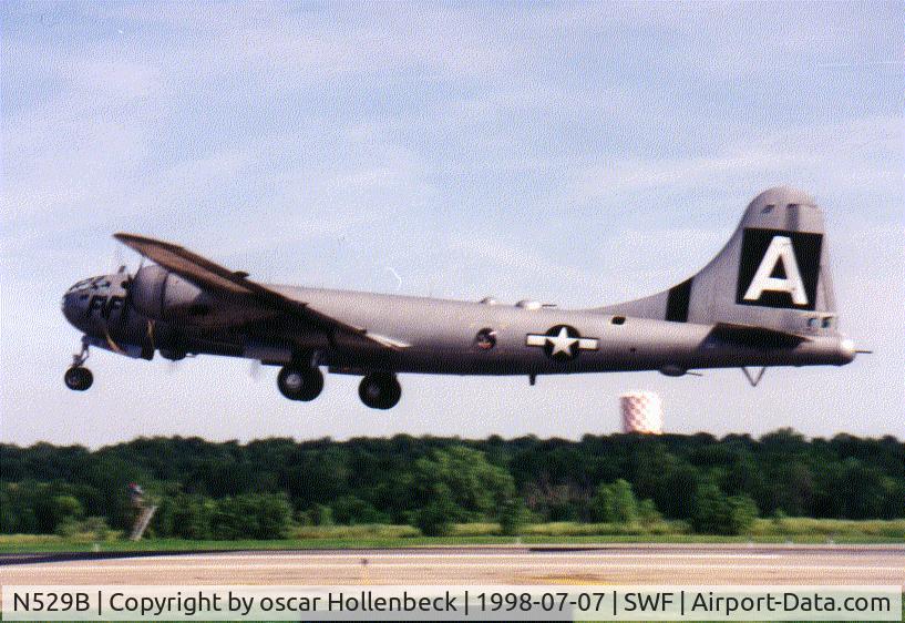 N529B, 1944 Boeing B-29A-60-BN Superfortress C/N 11547, B29 FIFI taking off runway 27, Stewart International Airport (SWF) Newburgh, NY