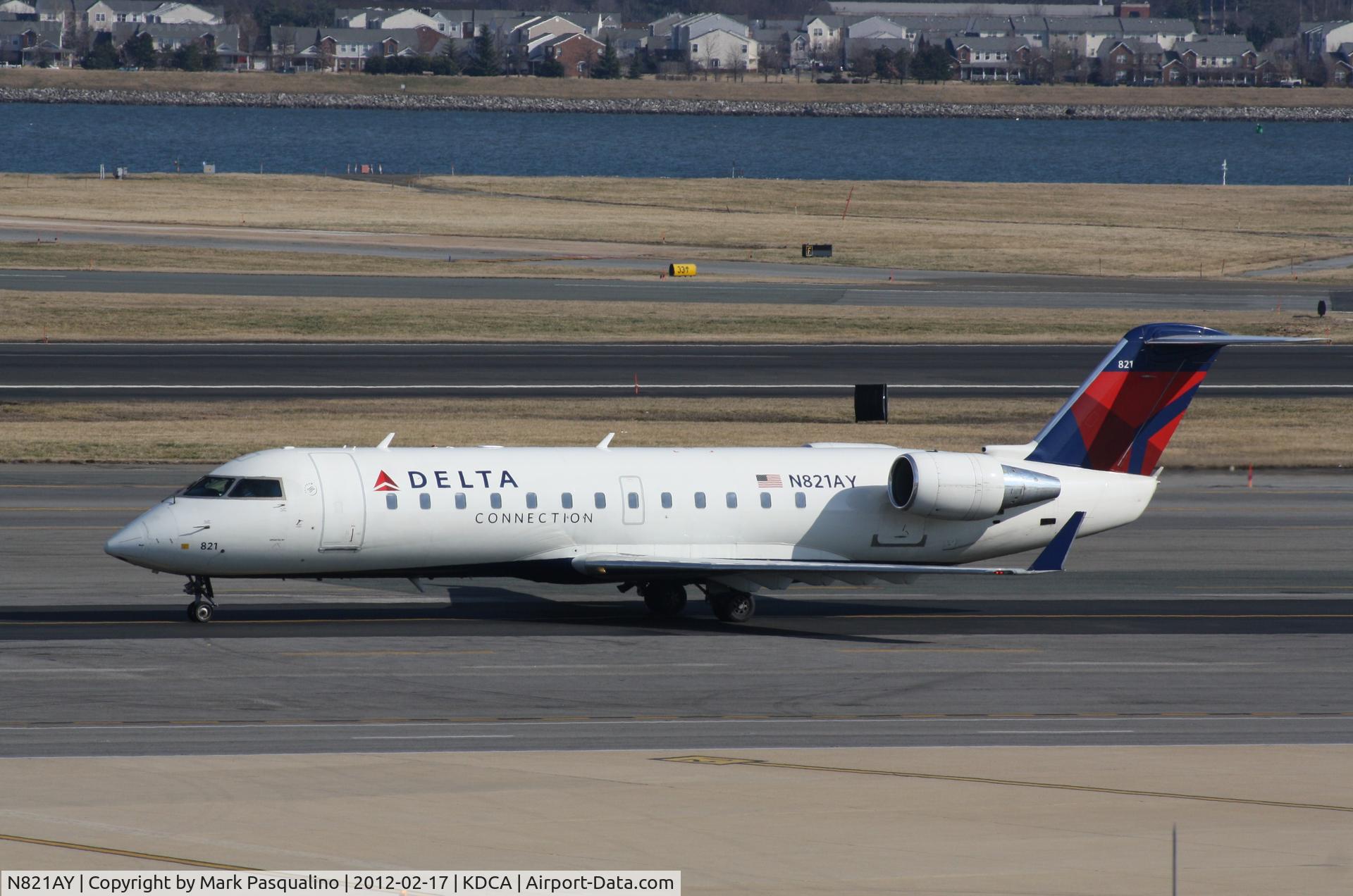N821AY, 2005 Bombardier CRJ-200LR (CL-600-2B19) C/N 8021, CL-600-2B19