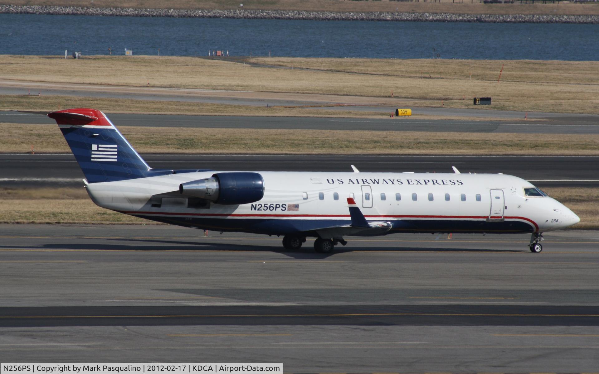N256PS, 2004 Canadair CL-600-2B19 Regional Jet CRJ-200ER C/N 7937, CL-600-2B19