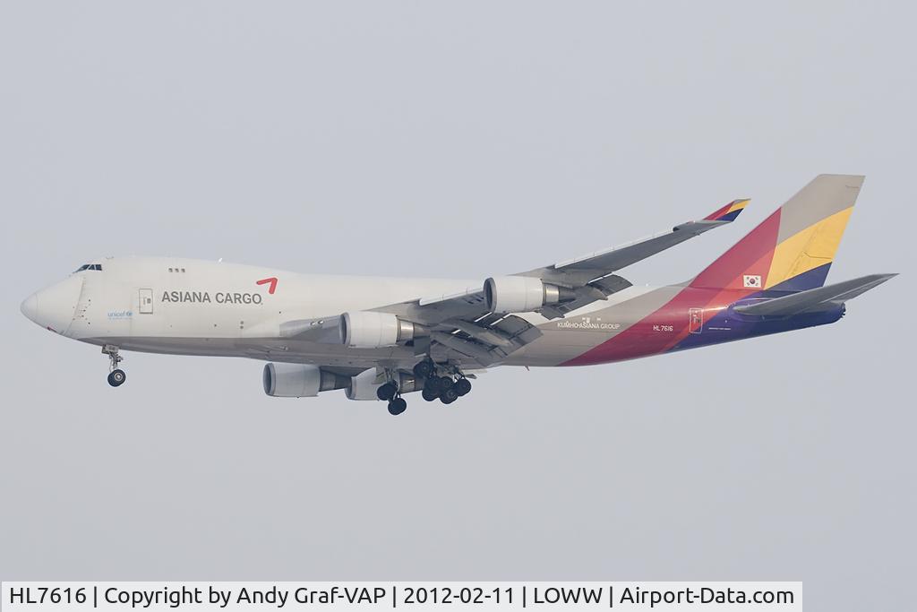HL7616, 2004 Boeing 747-446F (SCD) C/N 33748, Asiana 747-400
