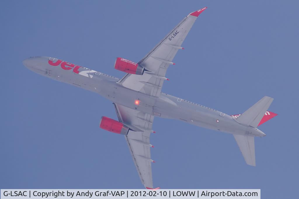 G-LSAC, 1992 Boeing 757-23A C/N 25488, Jet2 757-200