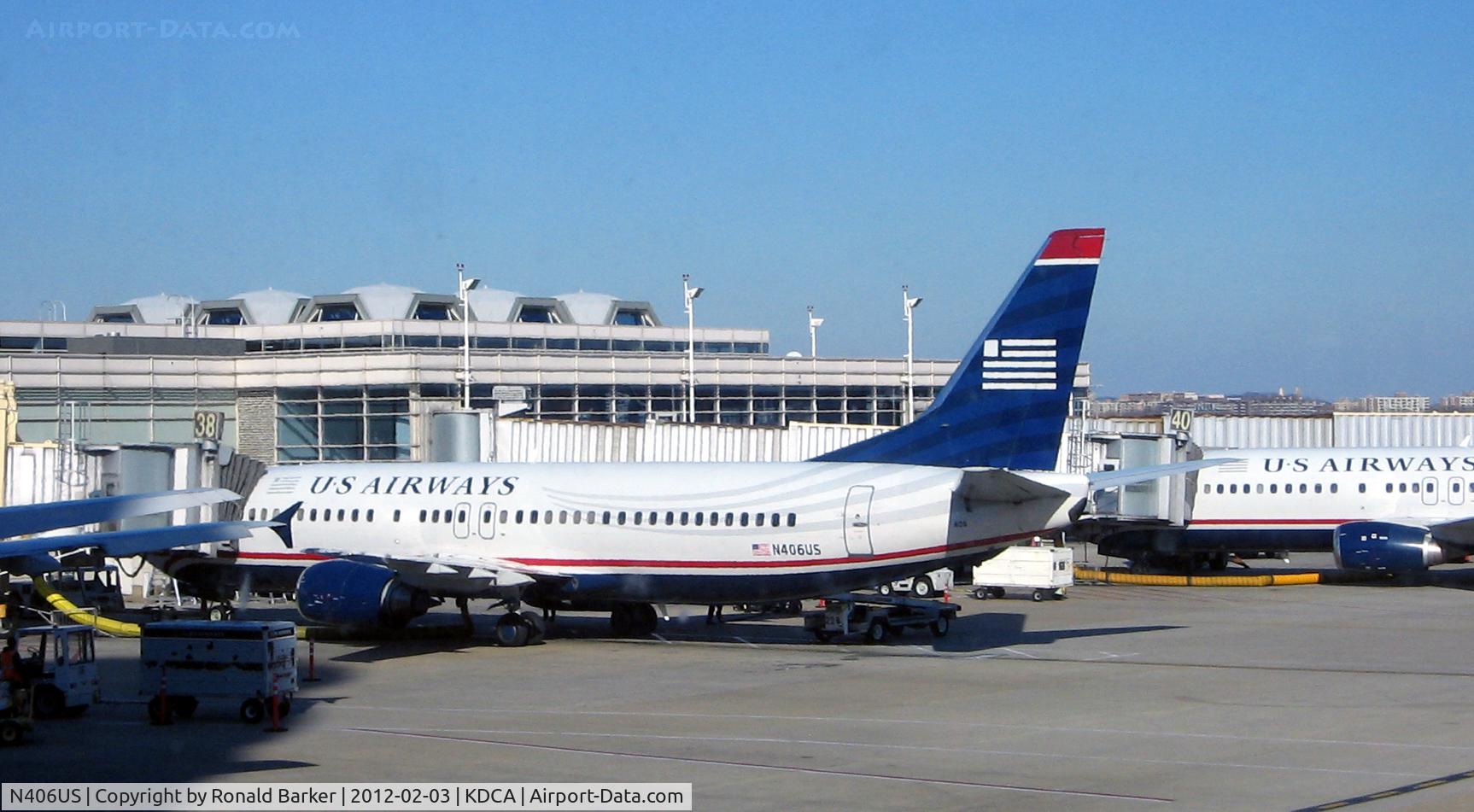 N406US, 1988 Boeing 737-401 C/N 23876, DCA, VA